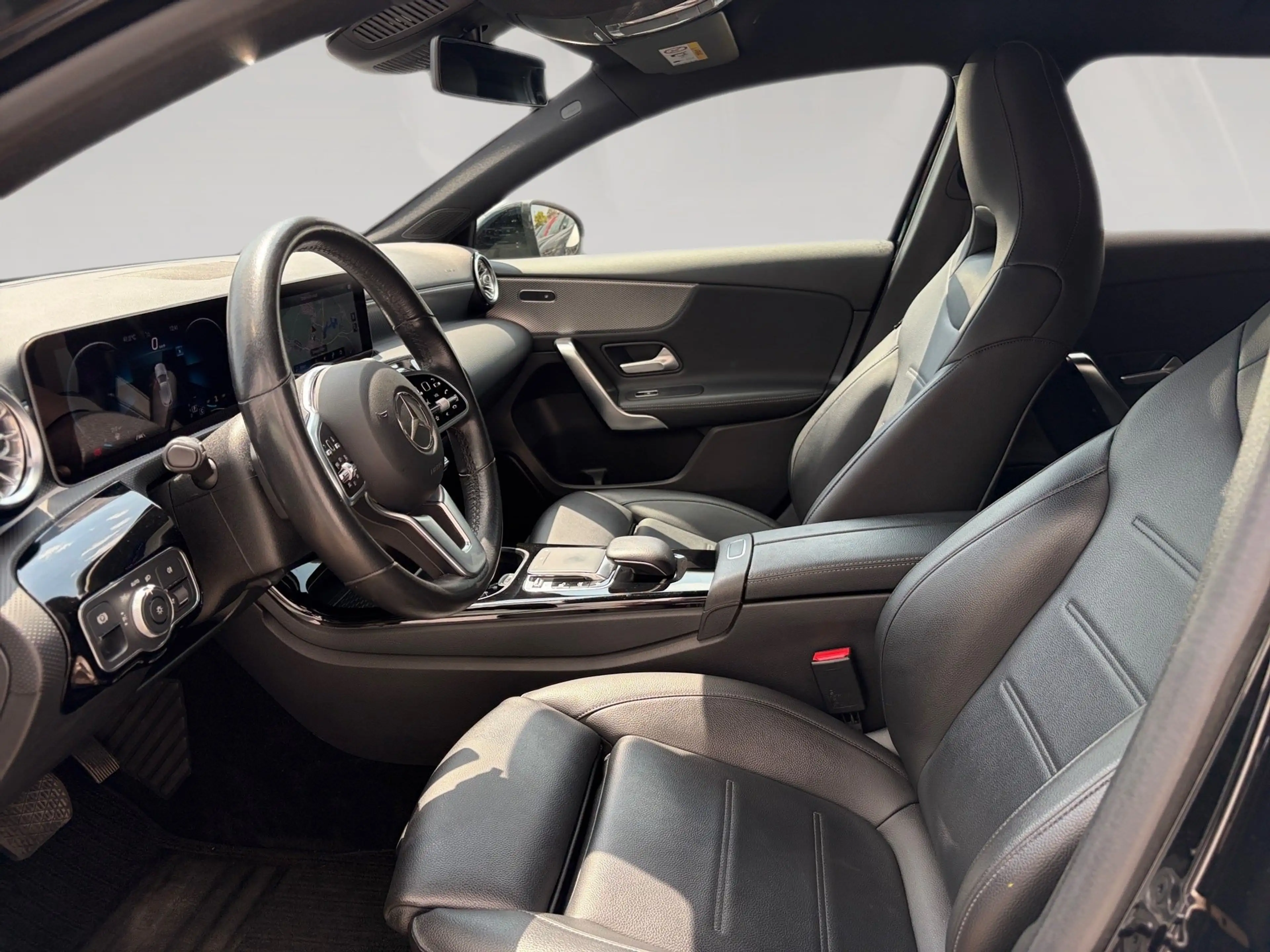 Mercedes-Benz A 180 1,3L Progressive — photo 7