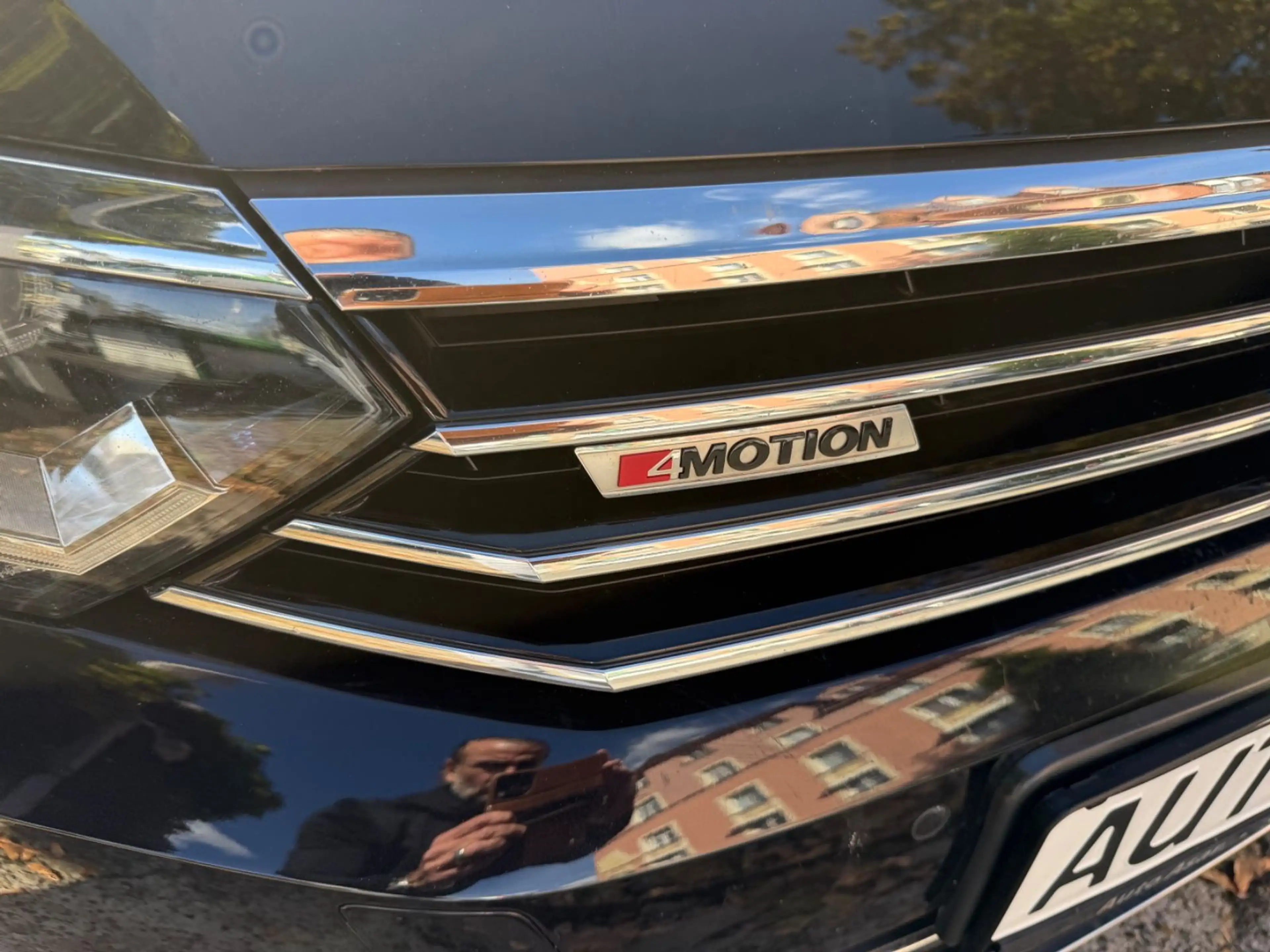 Volkswagen Passat Variant Highline 2,0 TDI 4Motion/Pano/Led — photo 4