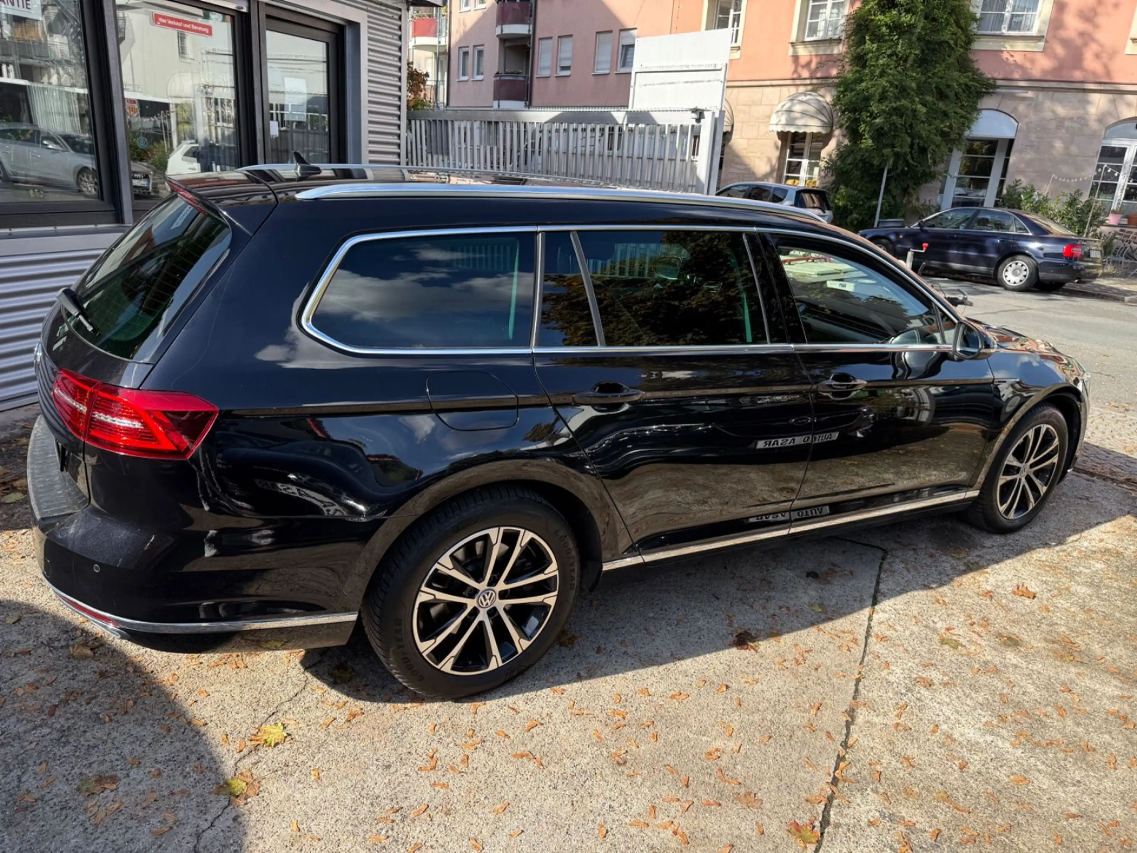 Volkswagen Passat Variant Highline 2,0 TDI 4Motion/Pano/Led — photo 5