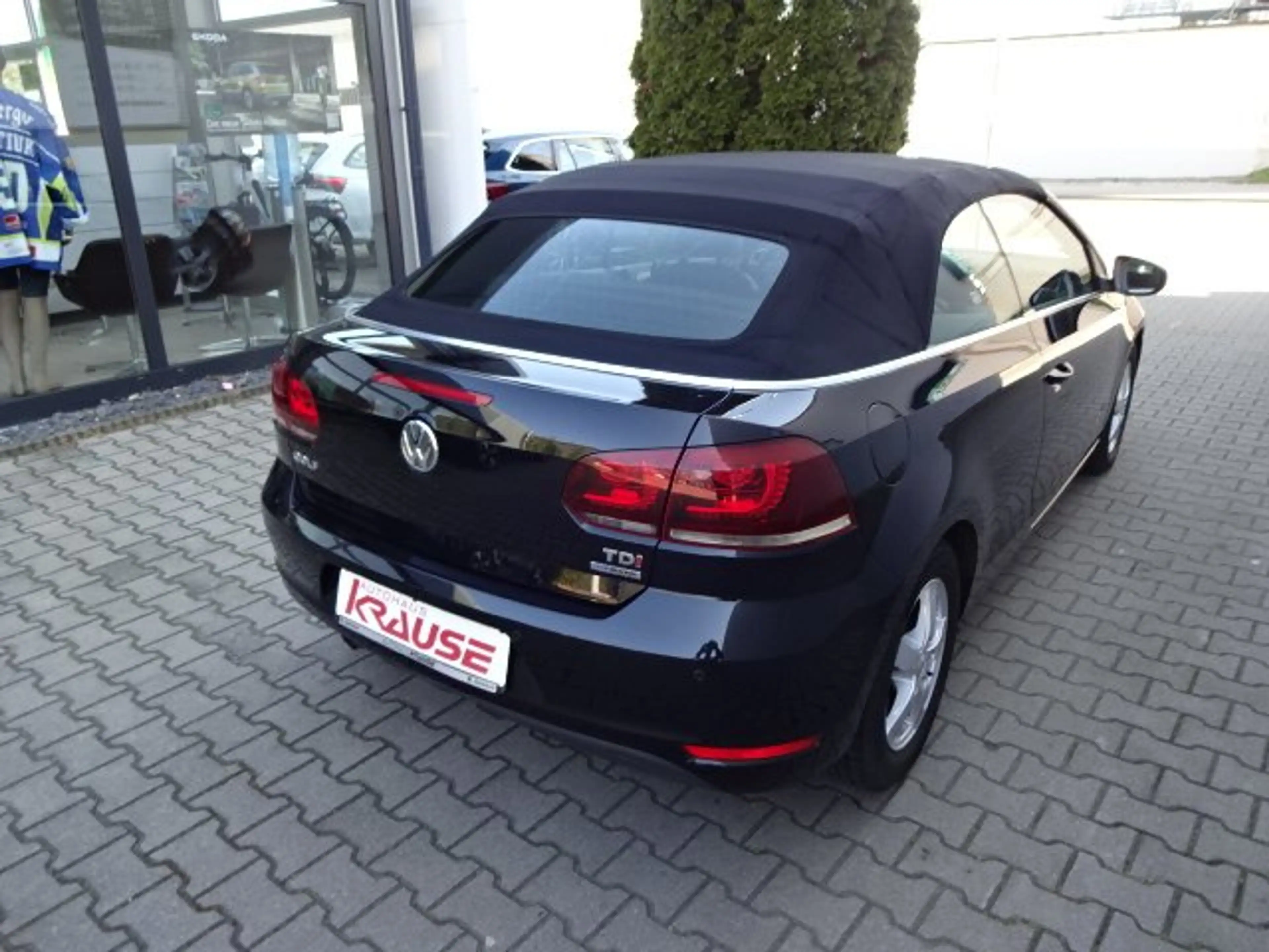 Volkswagen Golf Cabriolet Basis BMT — photo 7