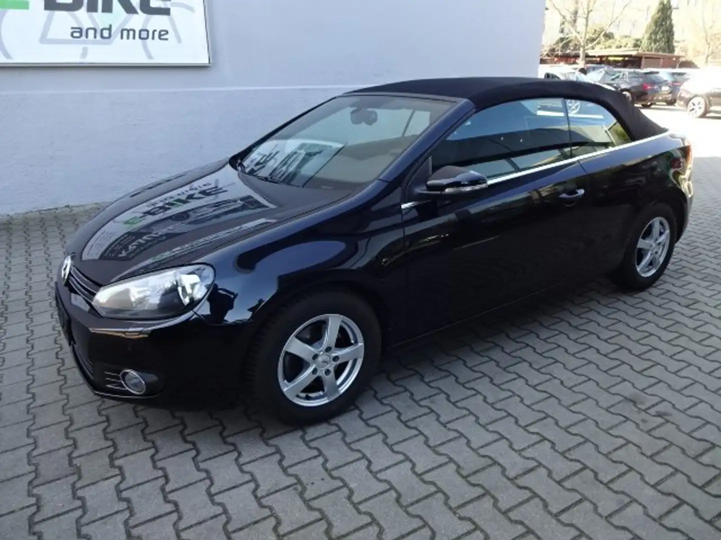 Volkswagen Golf Cabriolet Basis BMT Zwart - 2