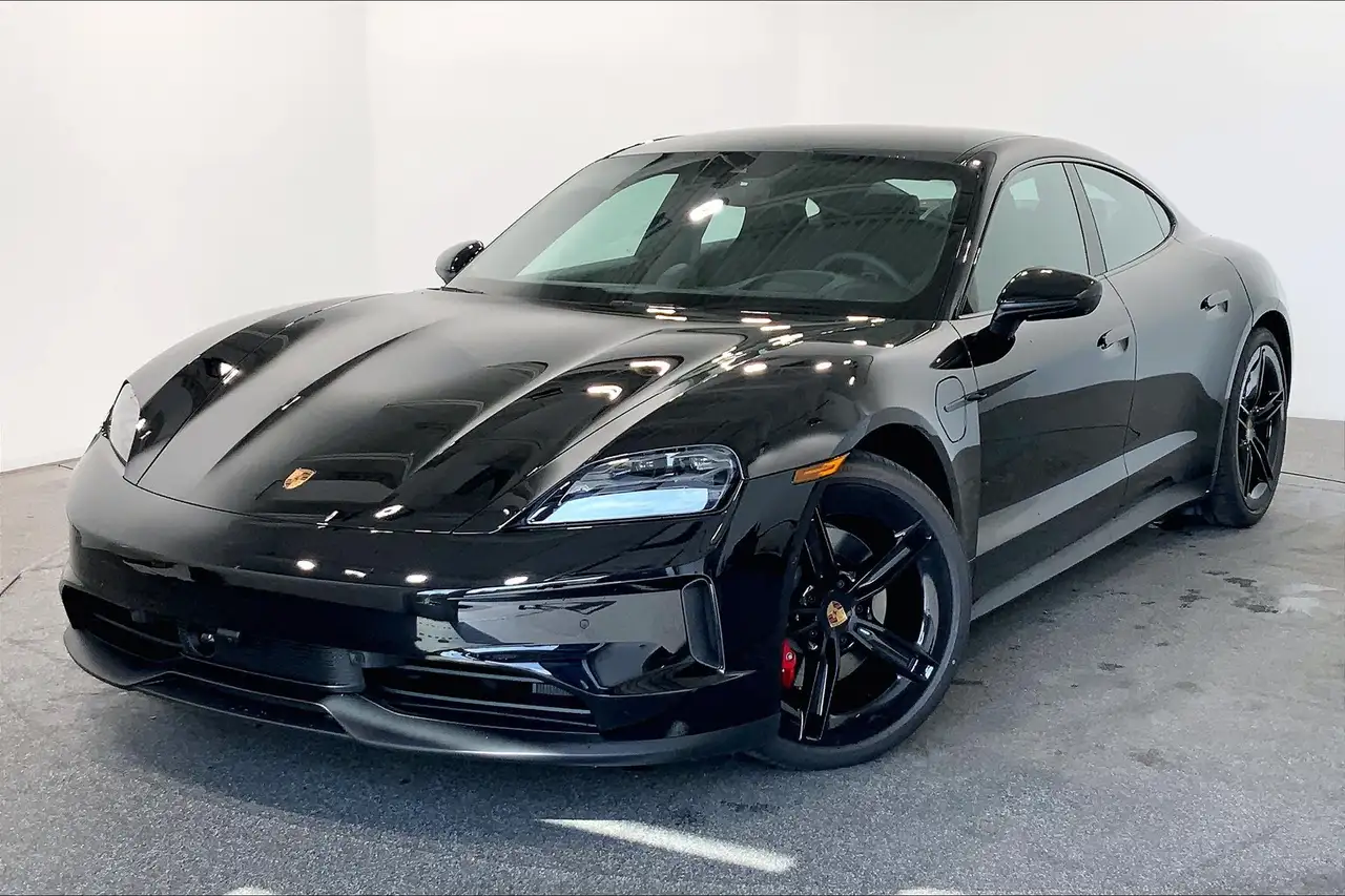 2025 Porsche Taycan