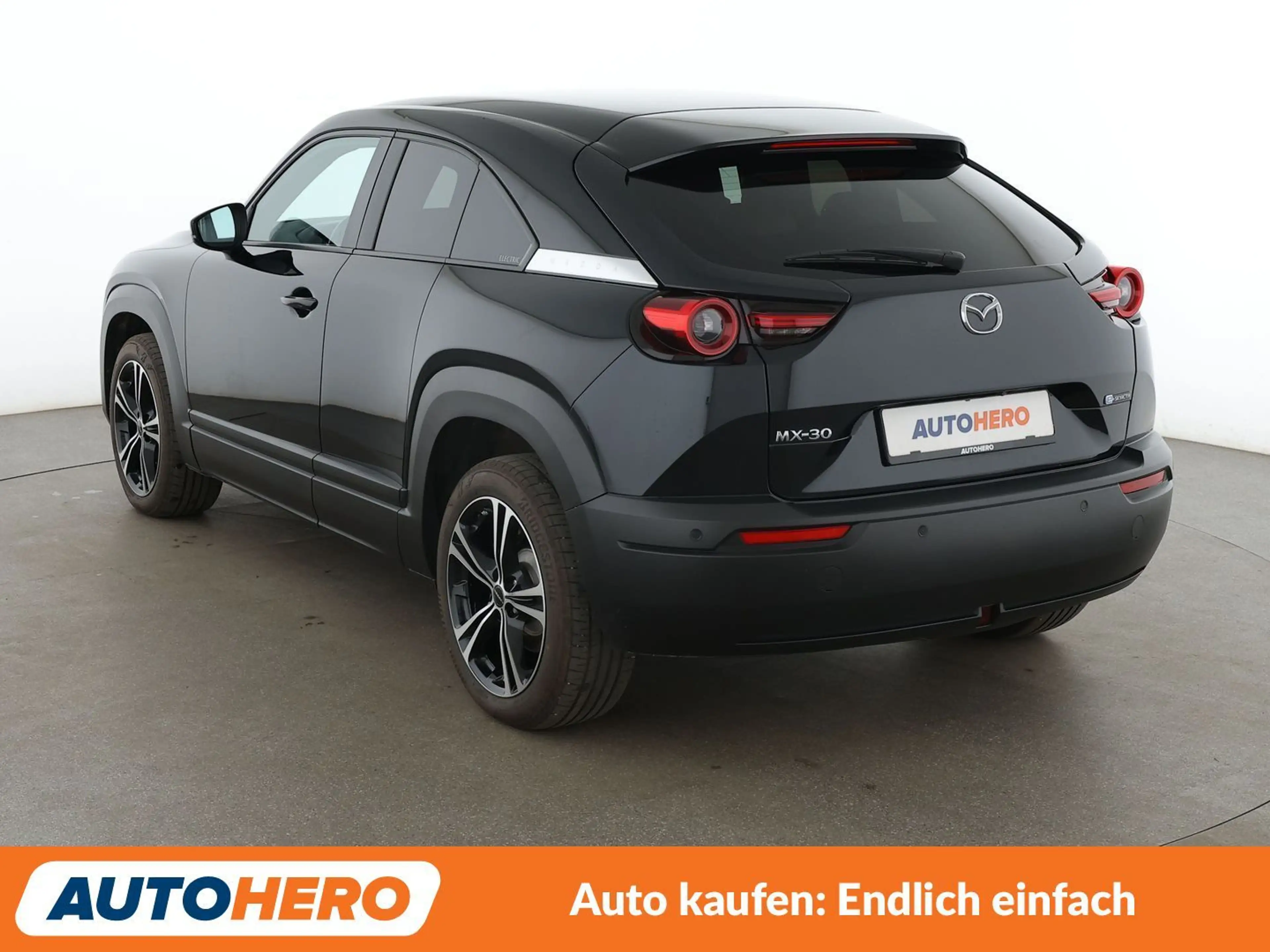Mazda MX-30 electric drive 107 kW First Edition *NAV*HUD*ACC* — photo 4
