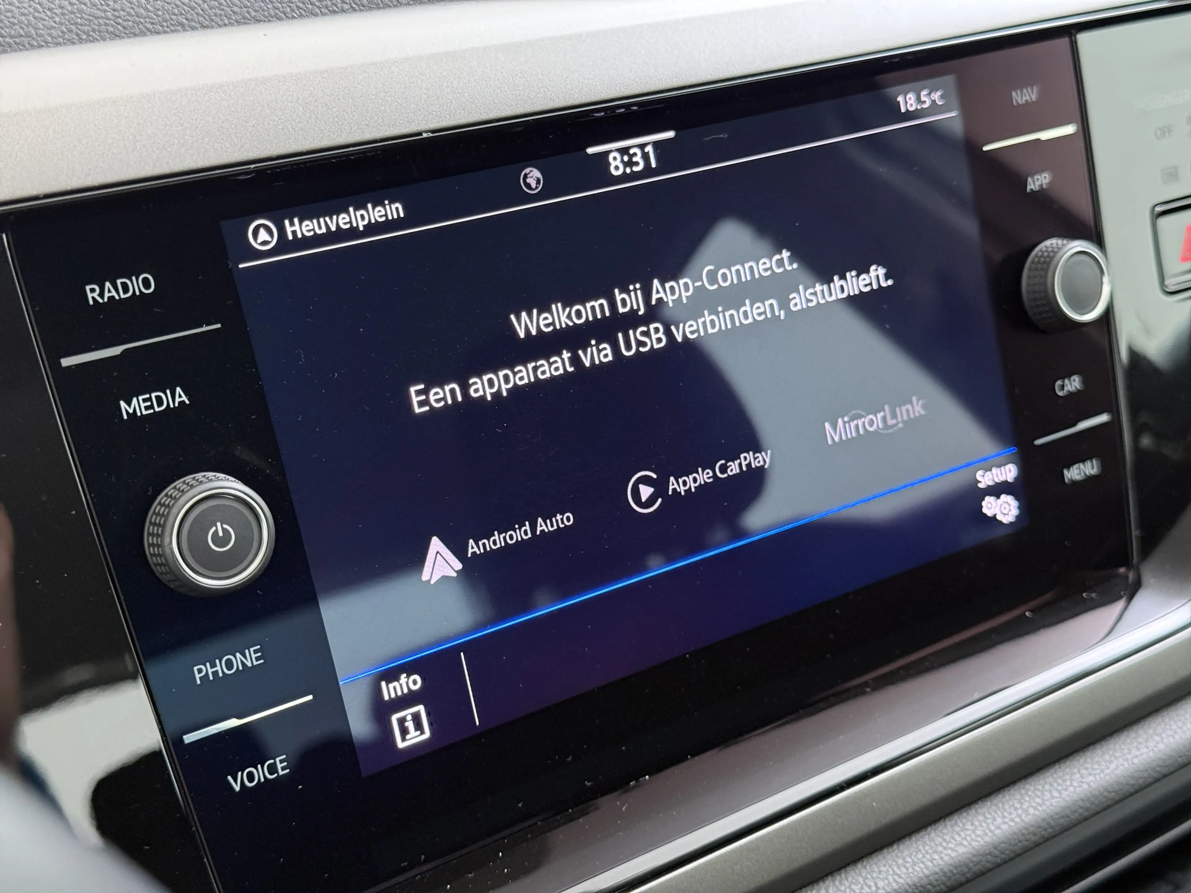 Volkswagen Polo 81PK 5Drs Navi Apple Carplay Android Auto Airco Cr — photo 11