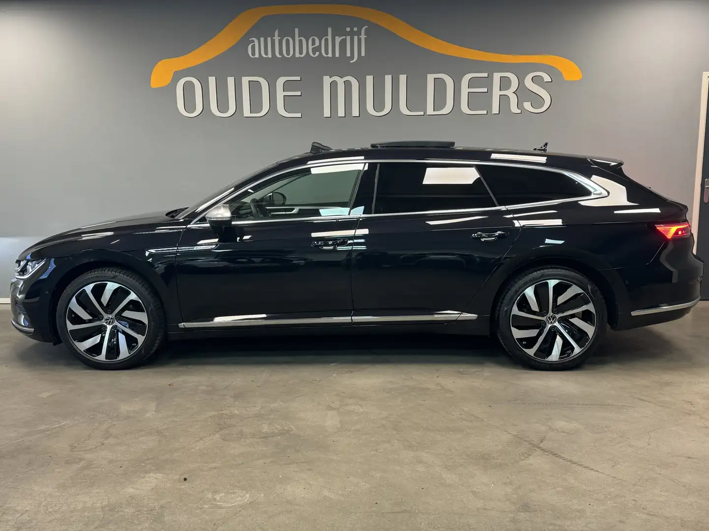 Volkswagen Arteon Shooting Brake 1.4 Leder/360 Camera/Panoramadak/Me Noir - 2