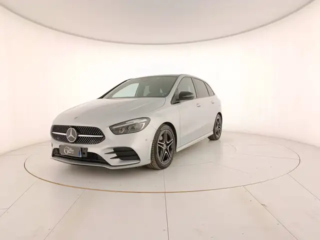 Mercedes-Benz B 180 d AMG Line Premium auto