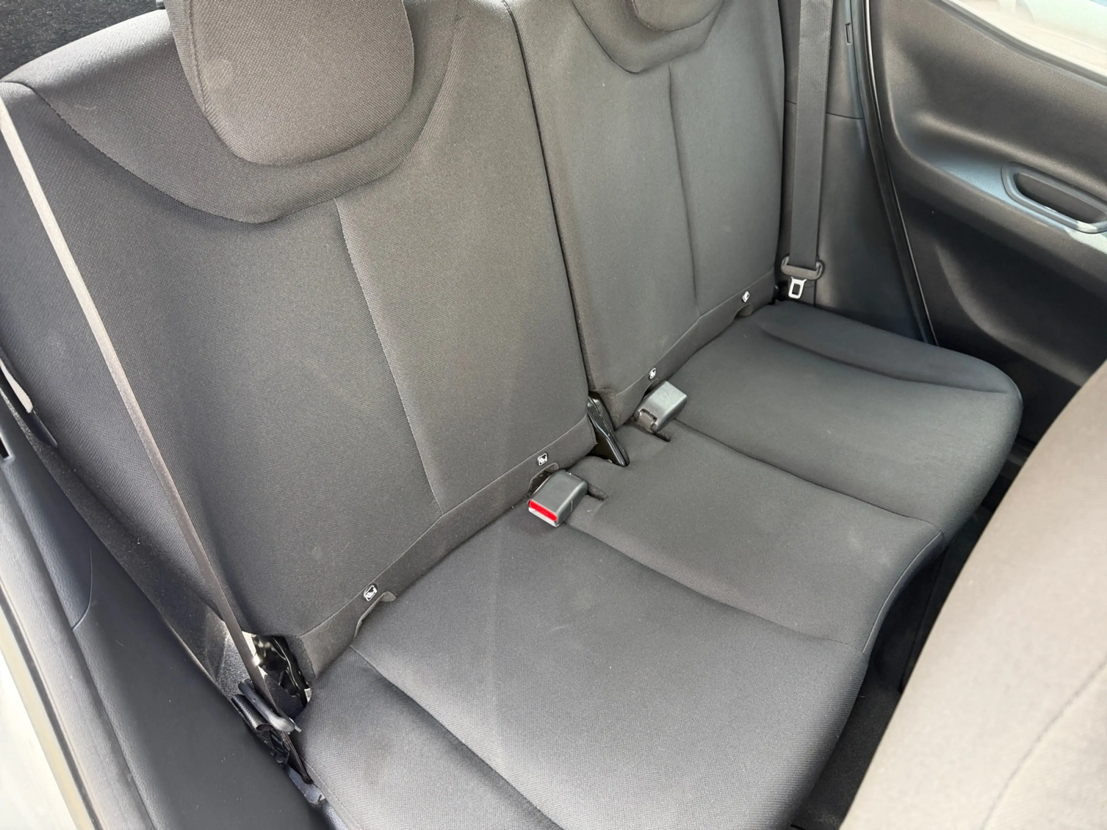 Toyota Aygo X 1.0 VVT-i MT Play+ NAP 38dkm, Camera, Led, Carplay — photo 14