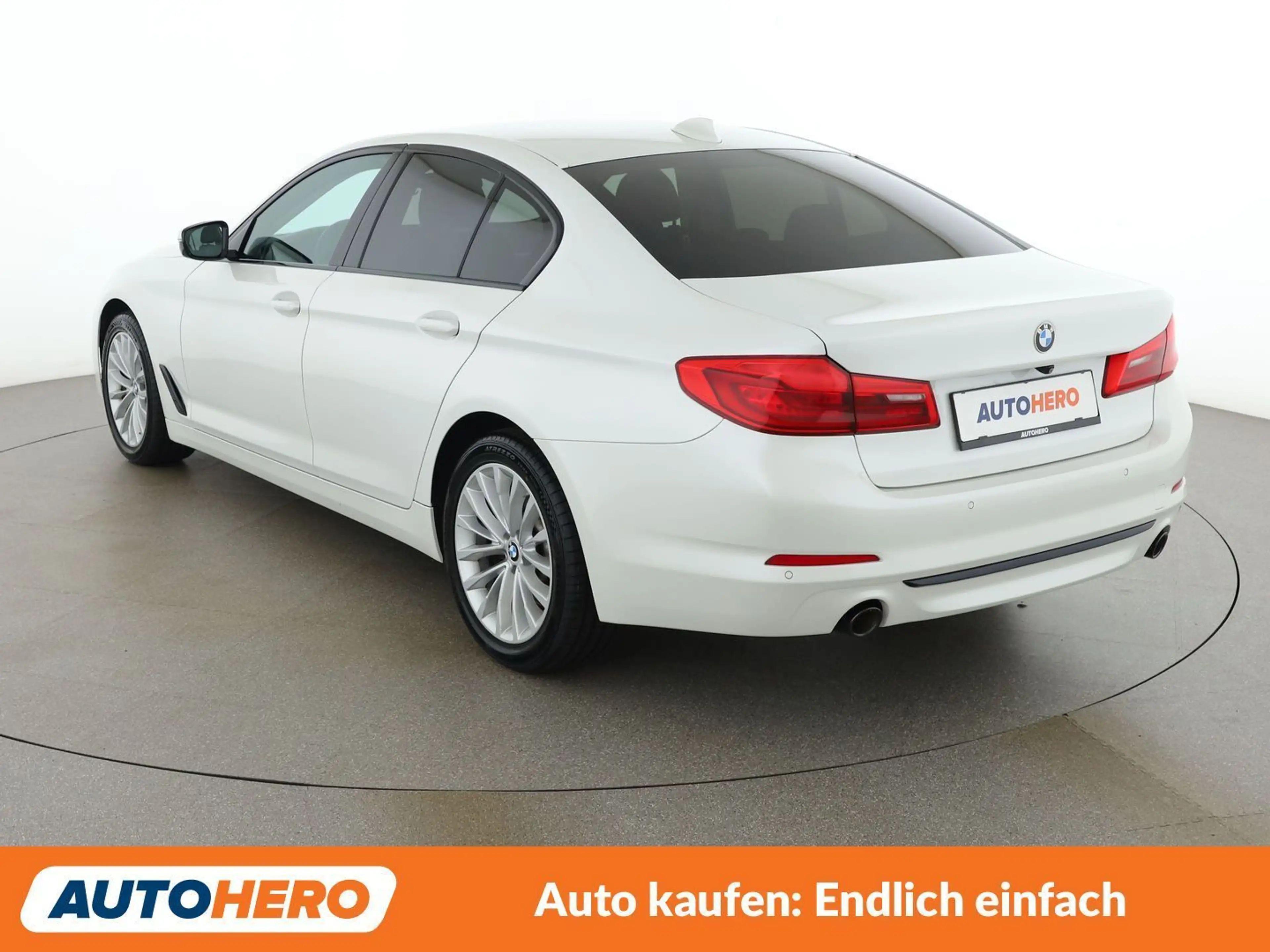 BMW 520 520d Sport Line — photo 4