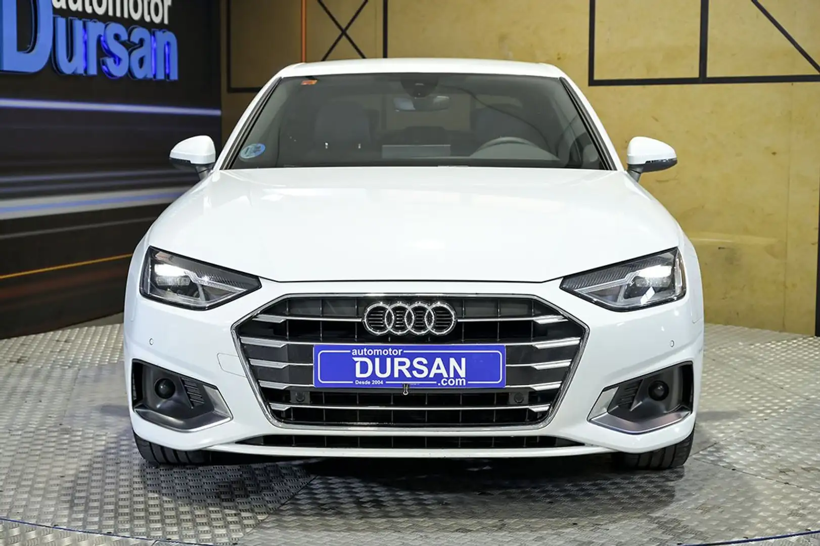 Audi A4 Advanced 35 TDI 120kW 163CV S tronic Blanco - 2