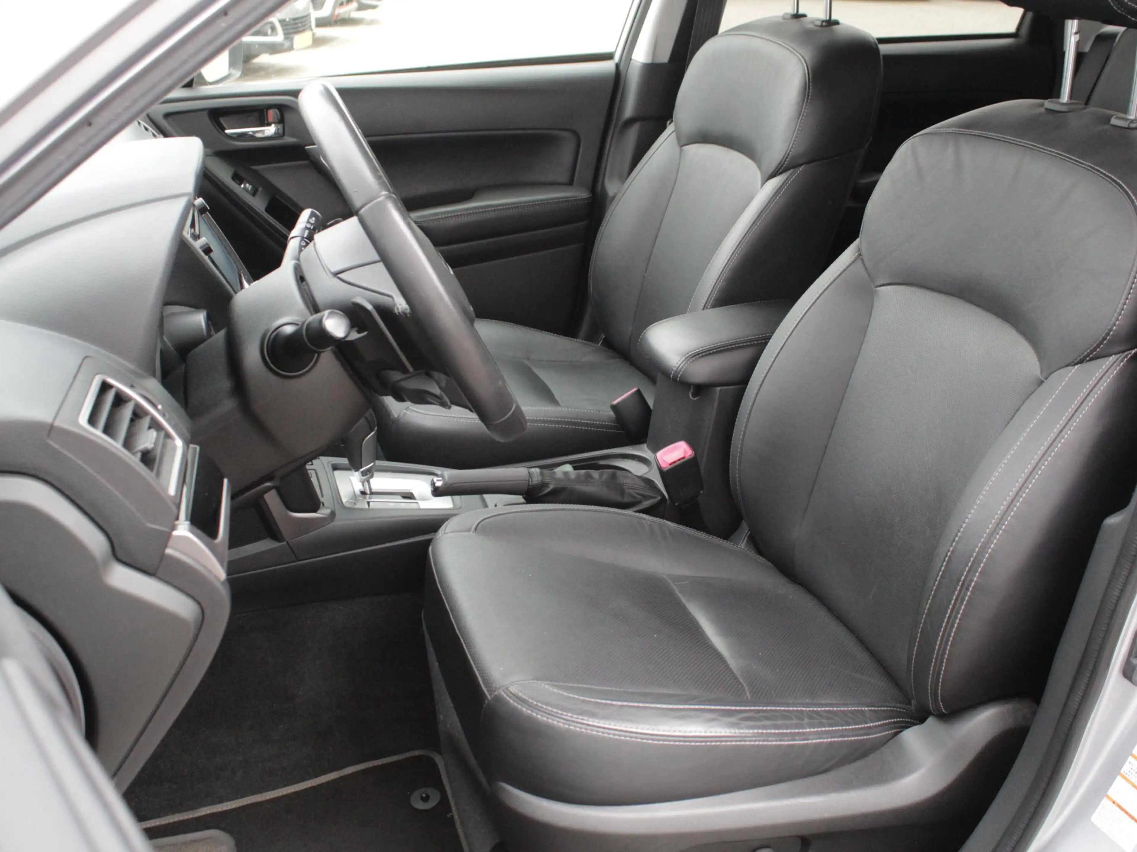 Subaru Forester 2.0 Premium | Navi | Cruise | Leder | Trekhaak — photo 5