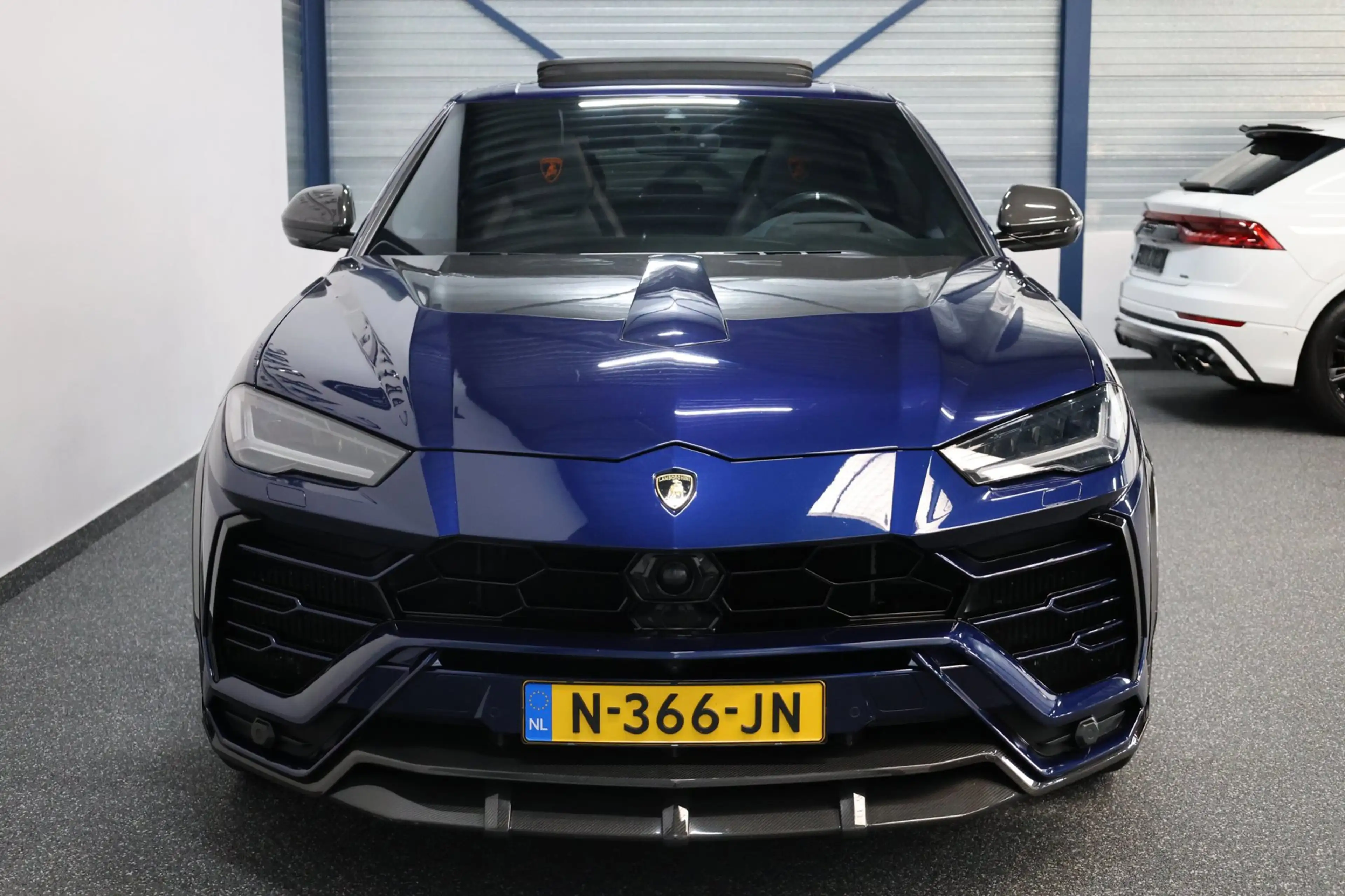 Lamborghini Urus 4.0 V8 NOVITEC 780+PK FULL CARBON/3D B&O/PANO/ACHT — photo 23