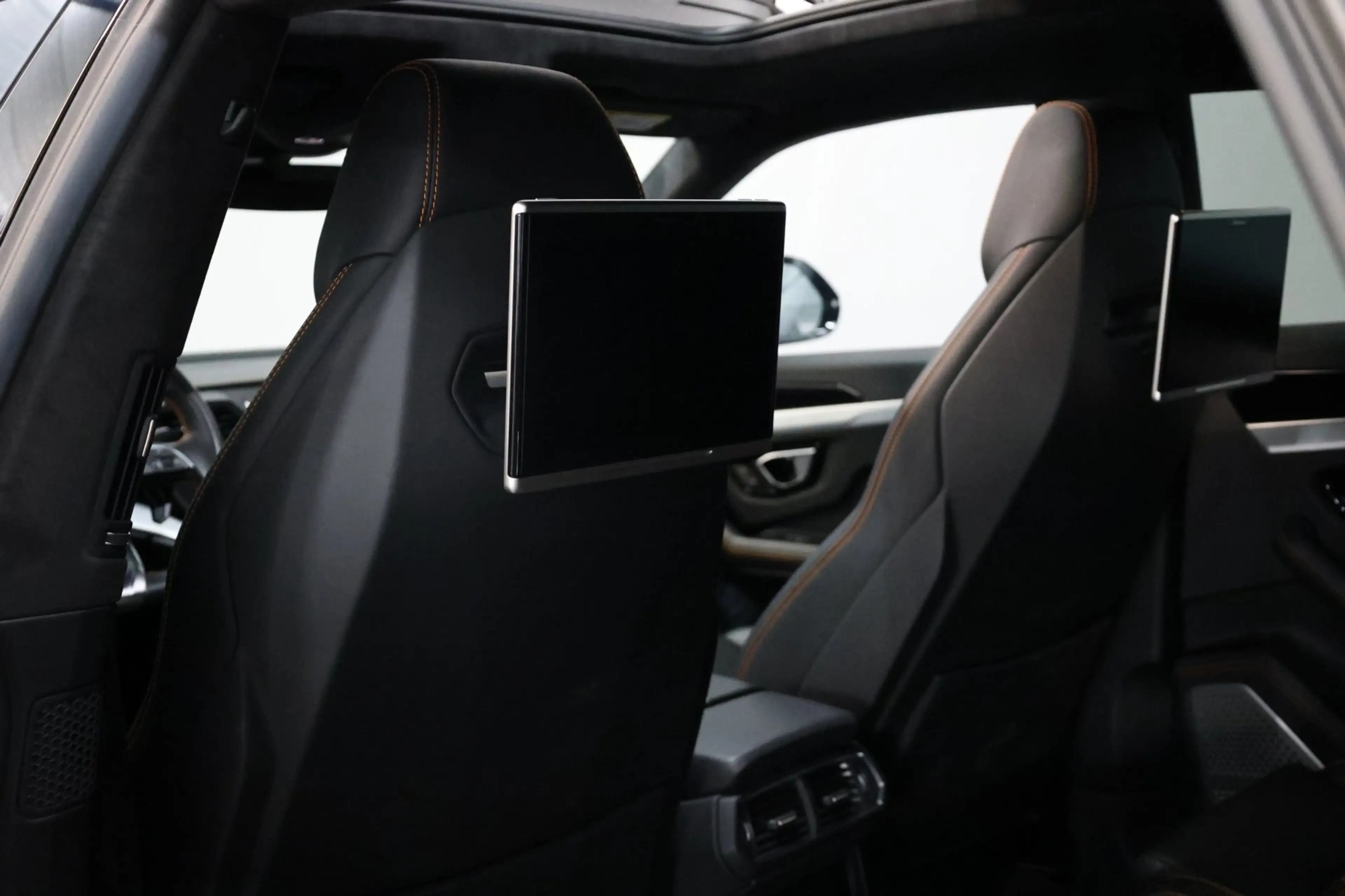 Lamborghini Urus 4.0 V8 NOVITEC 780+PK FULL CARBON/3D B&O/PANO/ACHT — photo 22