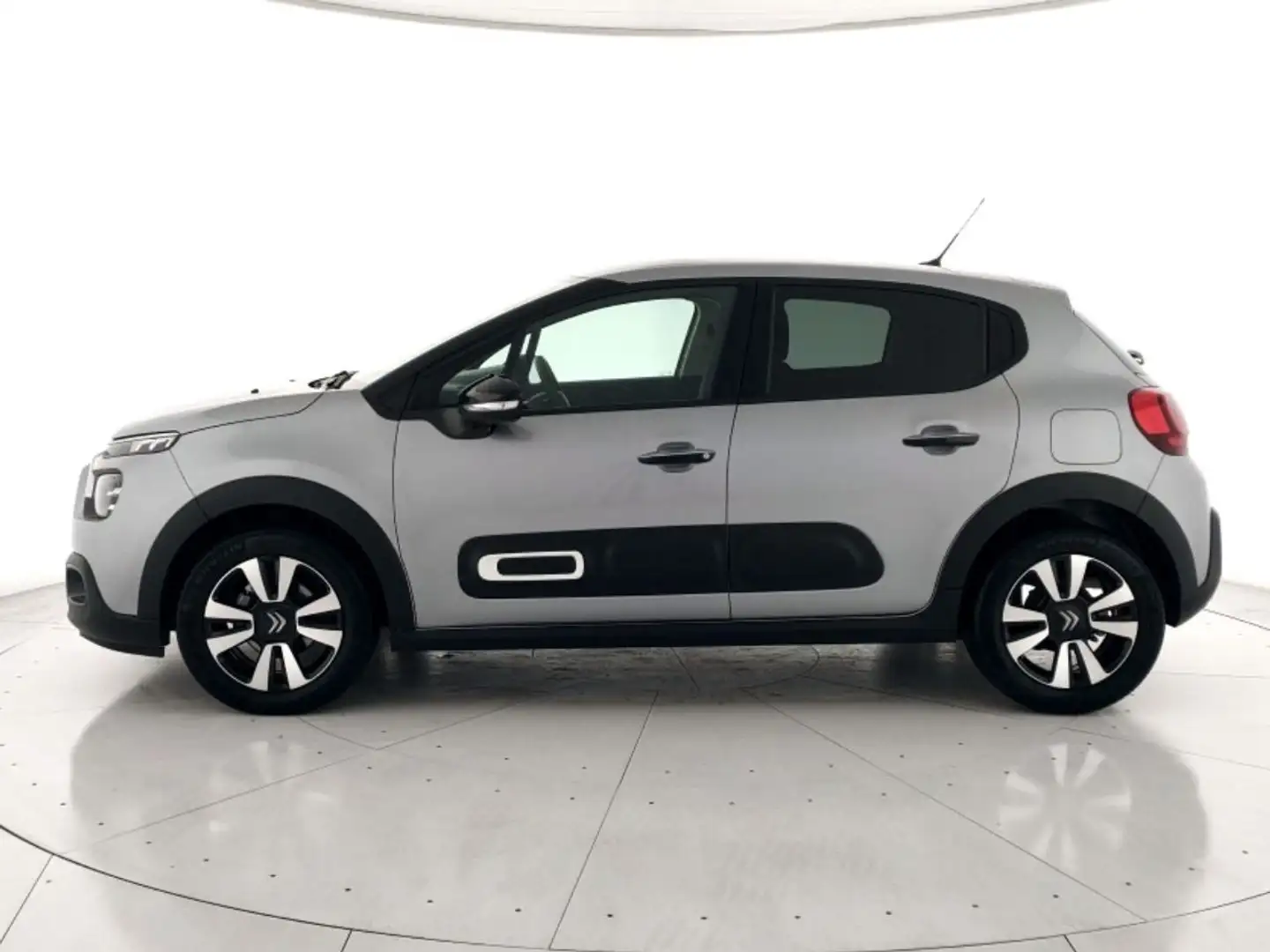 Citroen C3 1.2 puretech Max s&s 110cv Gris - 2