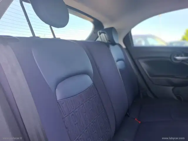Fiat 500X view 19