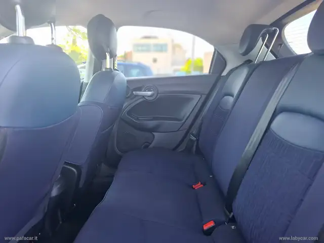 Fiat 500X view 21