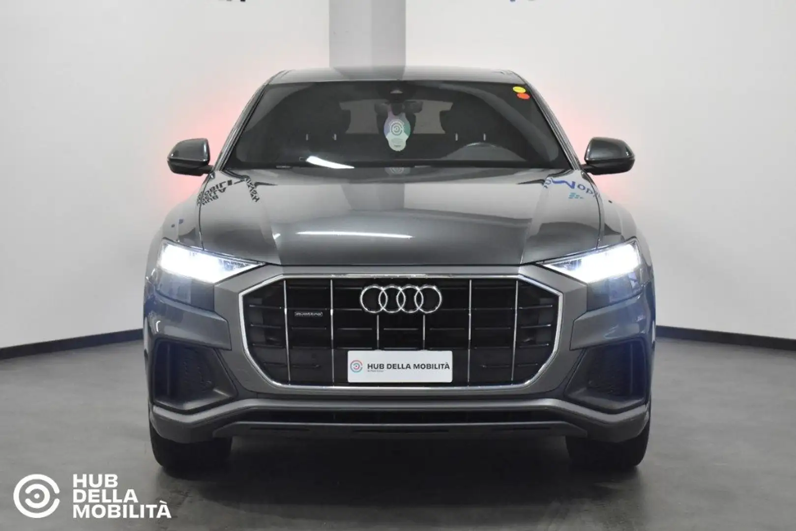 Audi Q8 50 TDI 286 CV quattro tiptronic Sline Gris - 1