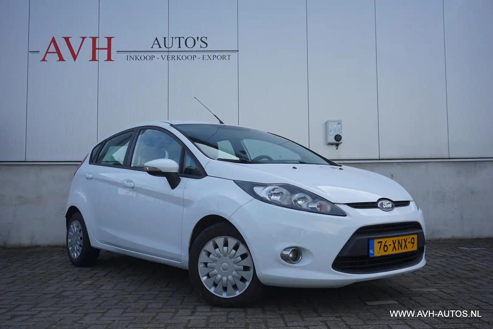 Ford Fiesta 1.6 TDCi ECOnetic Trend Wit - 2