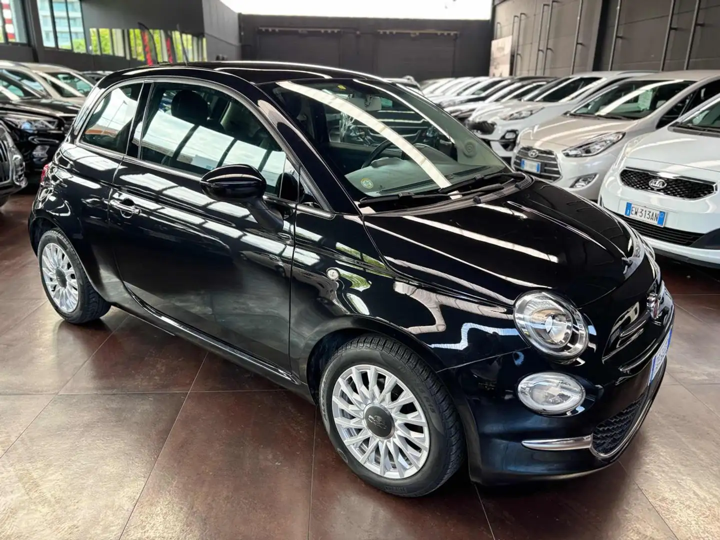Fiat 500 1.2 Lounge Zwart - 1