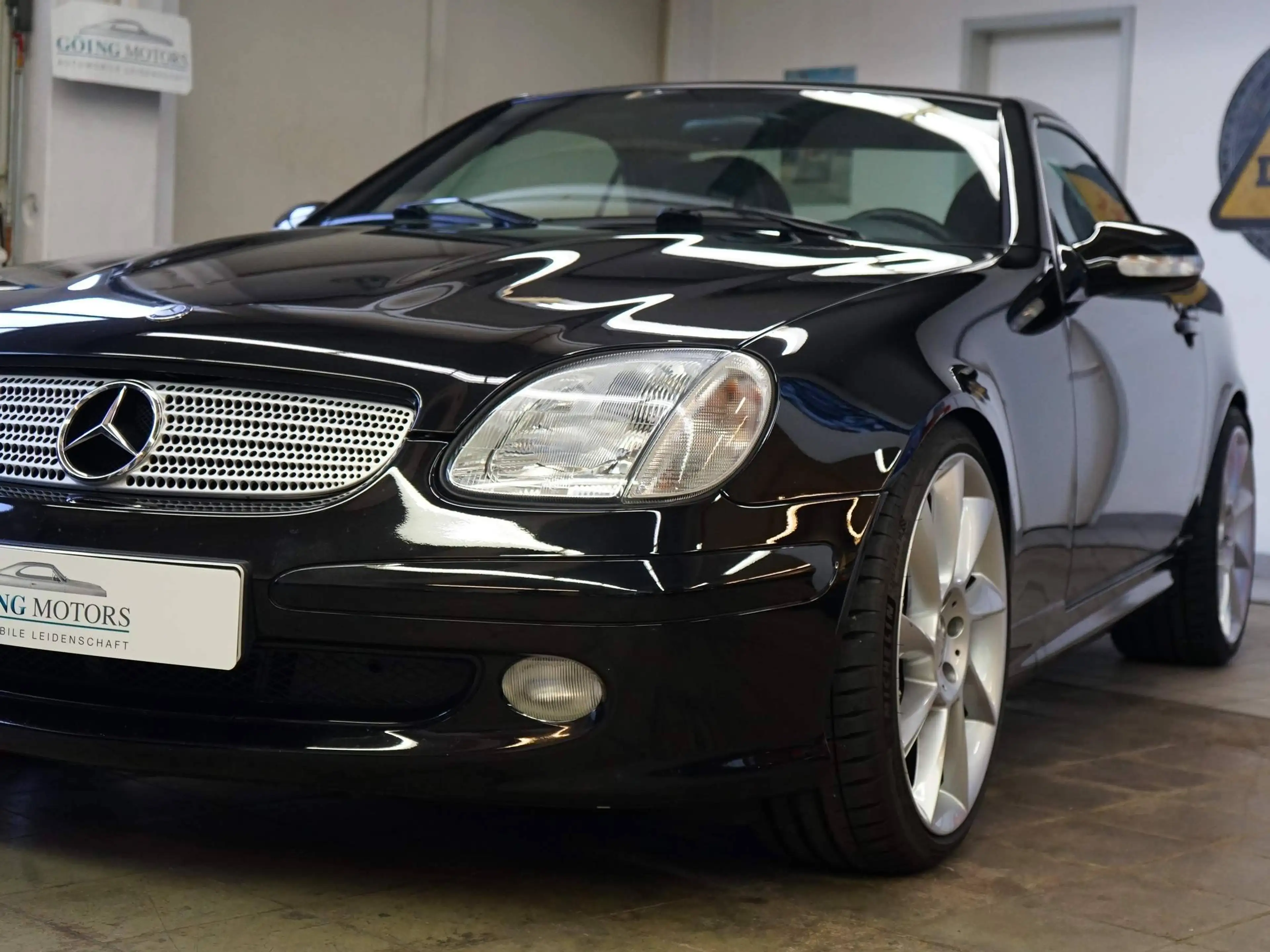 Mercedes-Benz SLK 230 SLK 230 Kompressor Final Edition aus 1. Hand — photo 4