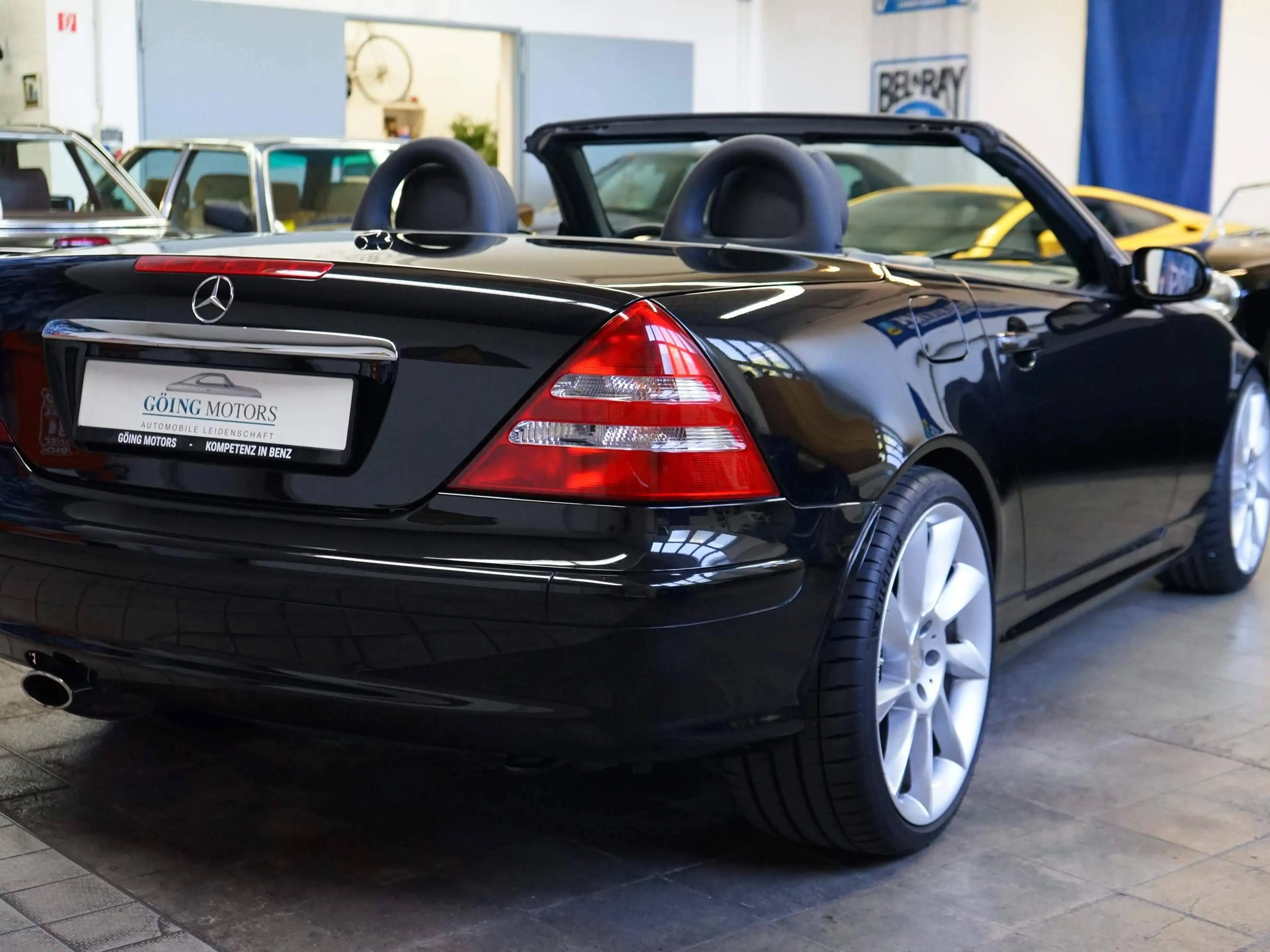 Mercedes-Benz SLK 230 SLK 230 Kompressor Final Edition aus 1. Hand — photo 15