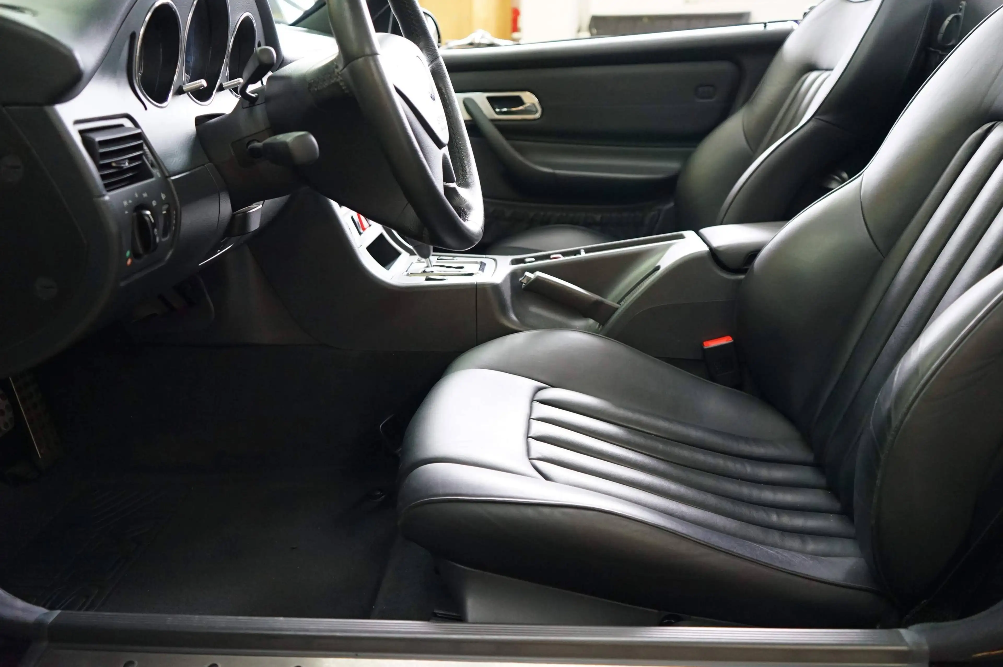Mercedes-Benz SLK 230 SLK 230 Kompressor Final Edition aus 1. Hand — photo 24