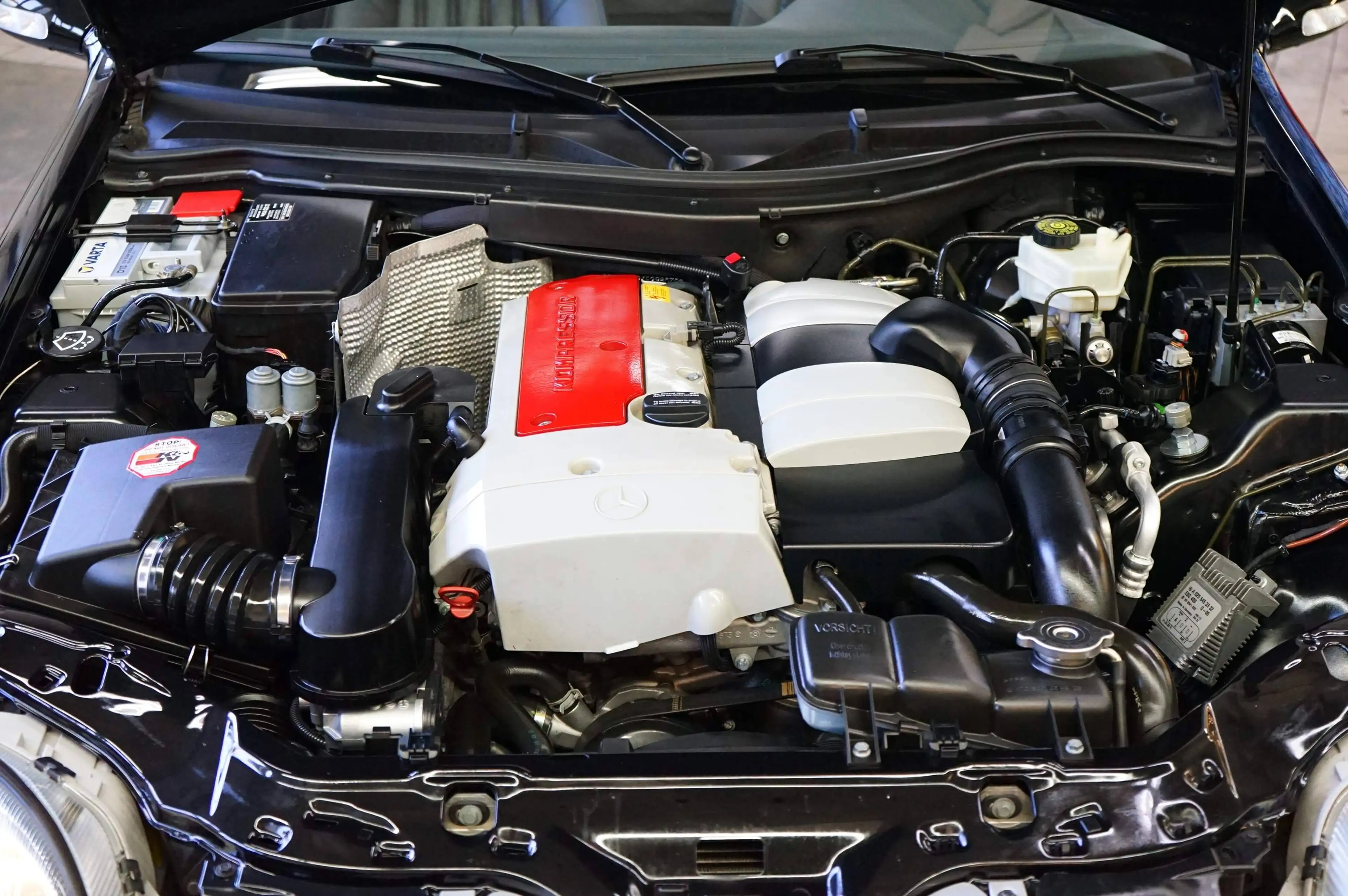 Mercedes-Benz SLK 230 SLK 230 Kompressor Final Edition aus 1. Hand — photo 28