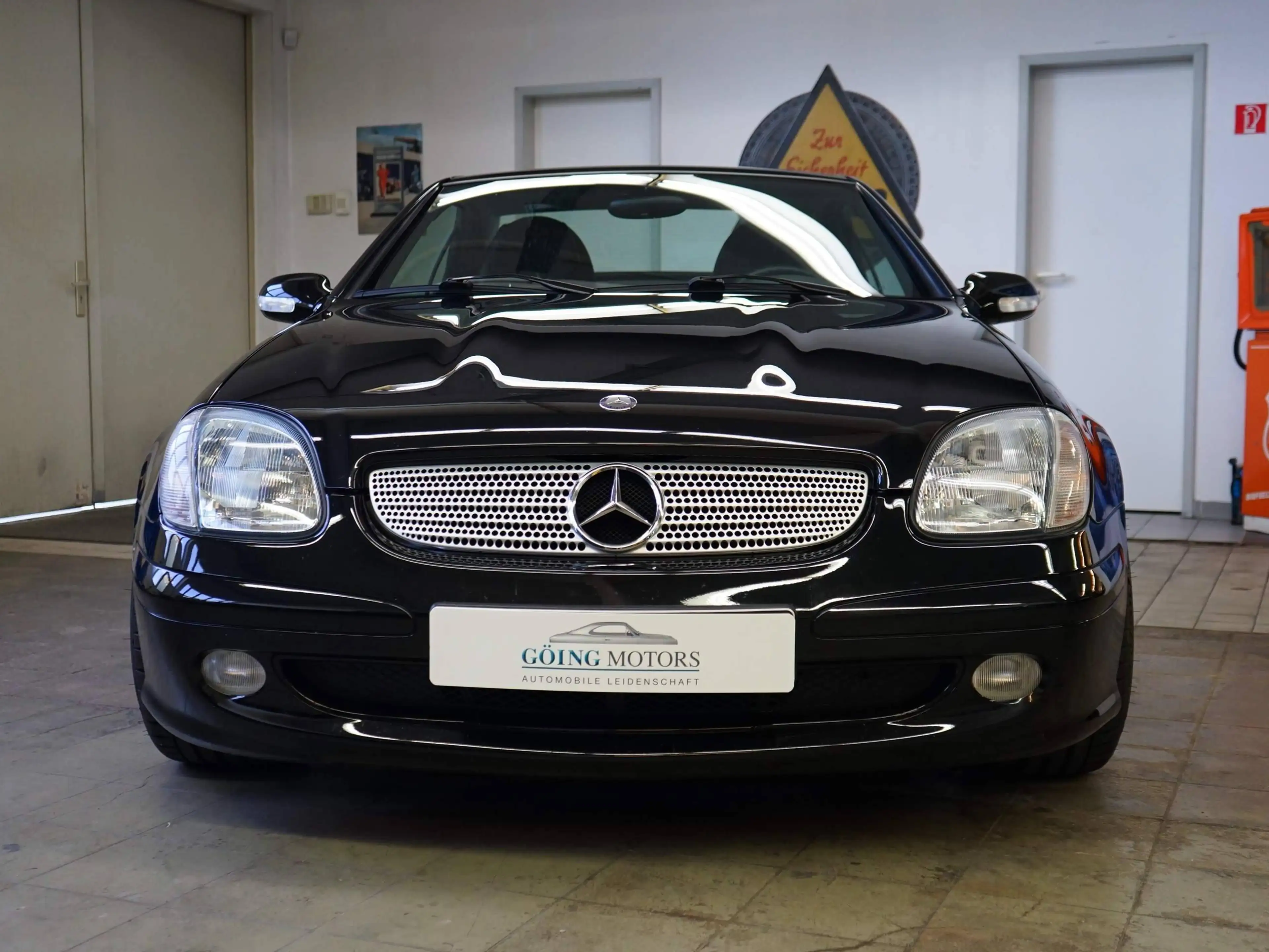Mercedes-Benz SLK 230 SLK 230 Kompressor Final Edition aus 1. Hand — photo 3