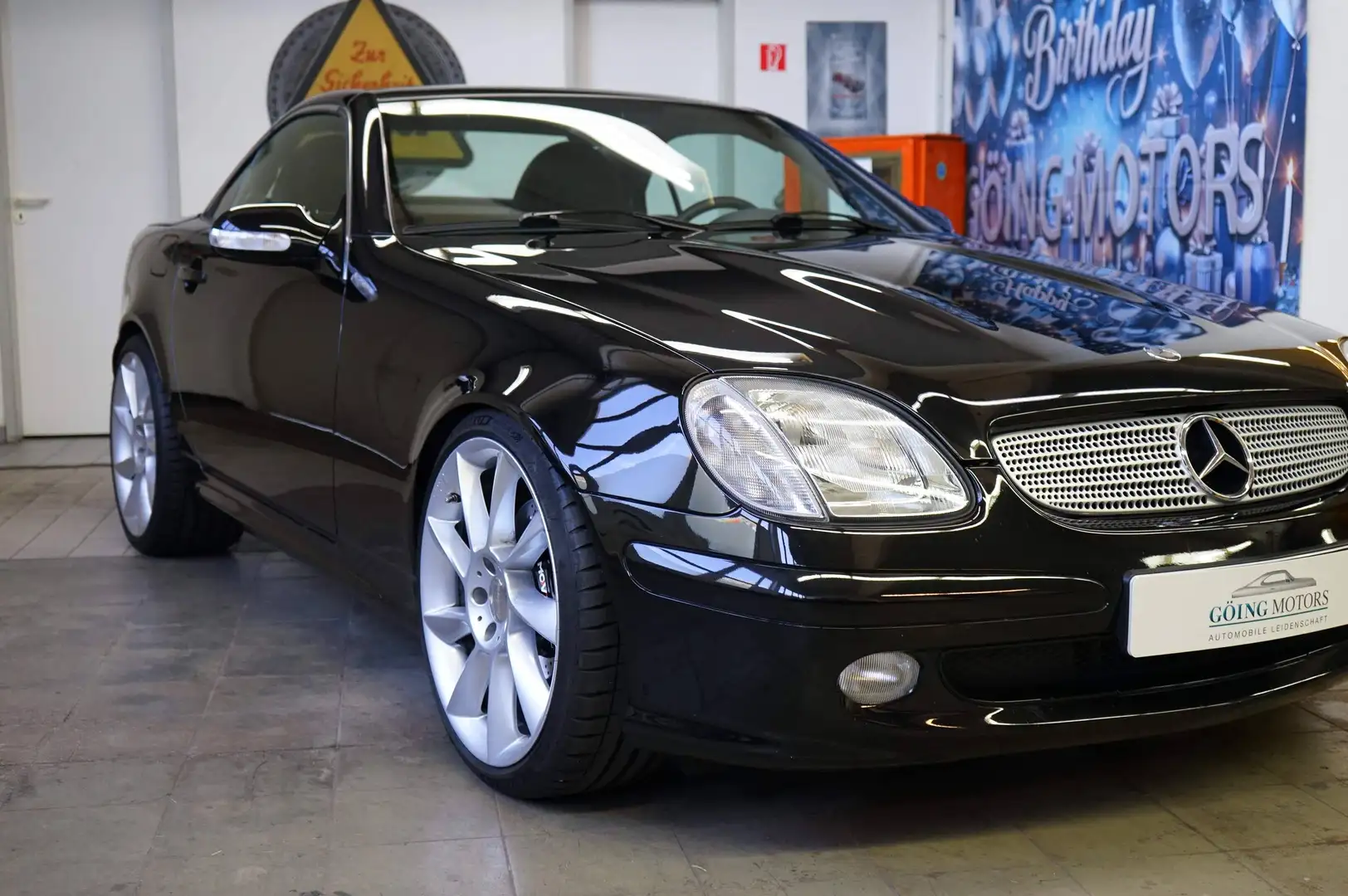 Mercedes-Benz SLK 230 SLK 230 Kompressor Final Edition aus 1. Hand Schwarz - 1
