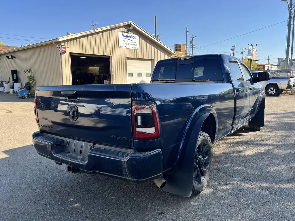 2022 RAM 3500 Limited Crew Cab 169 | Auxiliary Switches | 360-De — photo 8