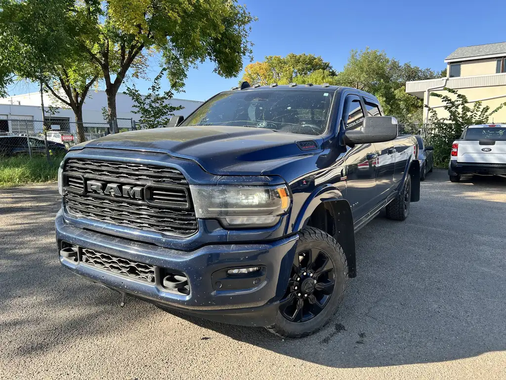 2022 RAM 3500 Limited Crew Cab 169 | Auxiliary Switches | 360-De — photo 2
