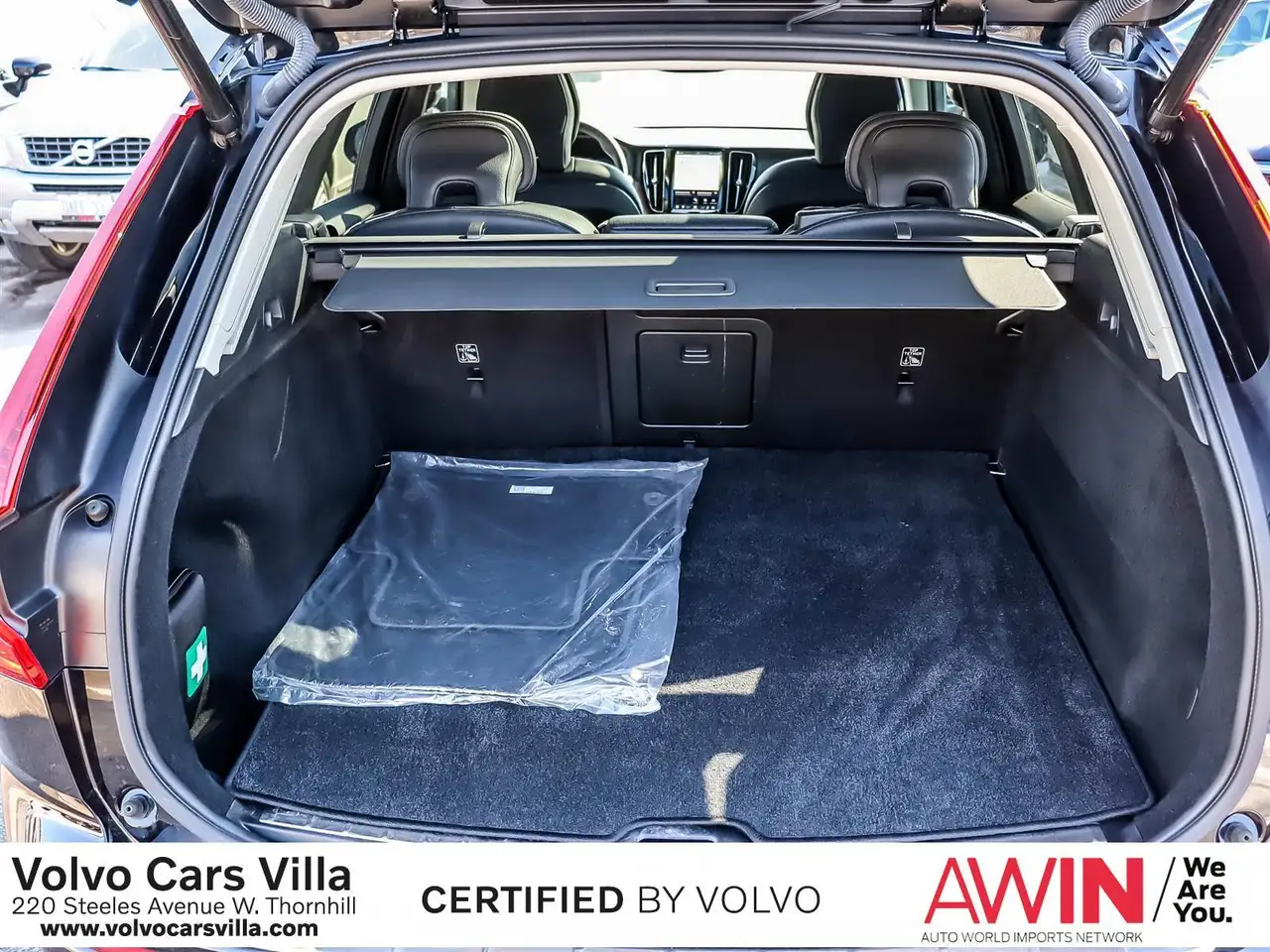 Volvo XC60 снимка Volvo XC60