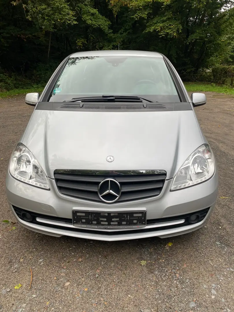 Mercedes-Benz A 160 A-Klasse  5-Türer BlueEFFICIENCY Elegance Argent - 2