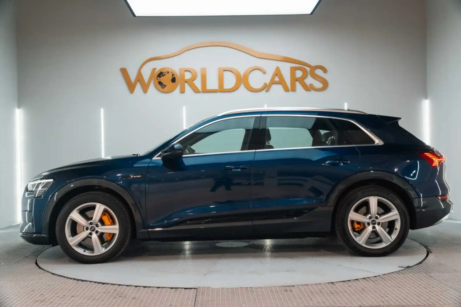 Audi e-tron 55 quattro Advanced Bleu - 2