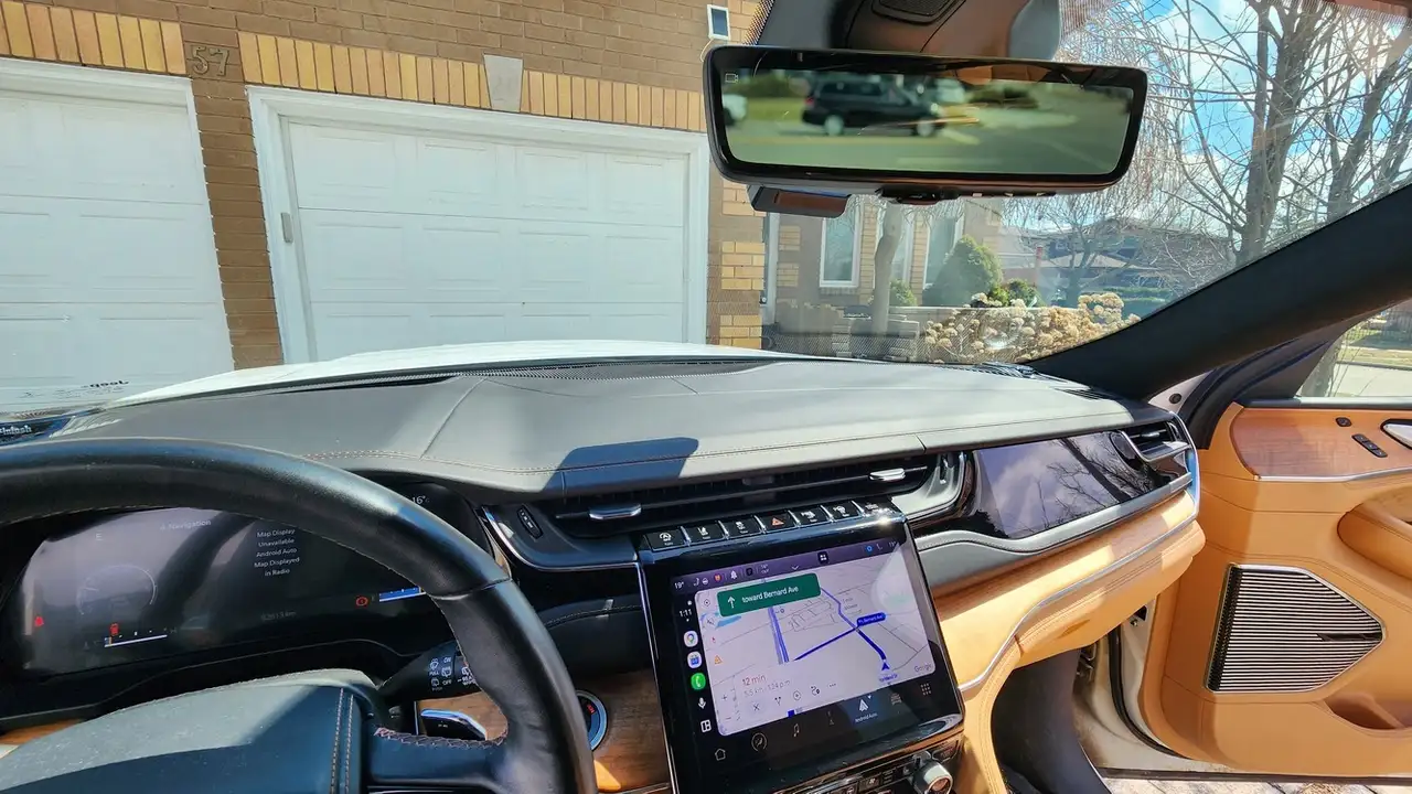 Jeep Grand Cherokee снимка Jeep Grand Cherokee