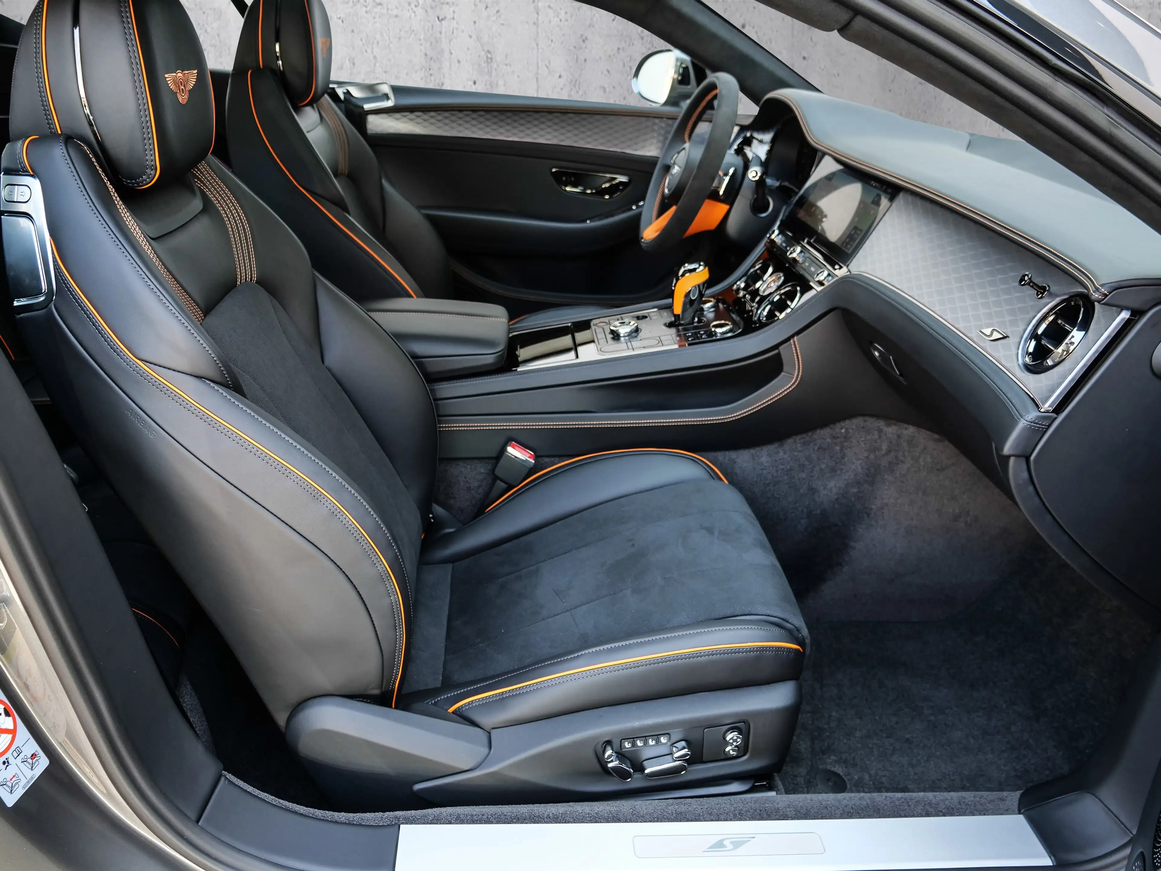 Bentley Continental GT S Mood Lighting, Mandarin Accent — photo 6