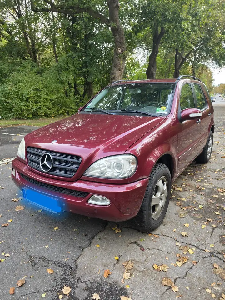 Mercedes-Benz ML 320