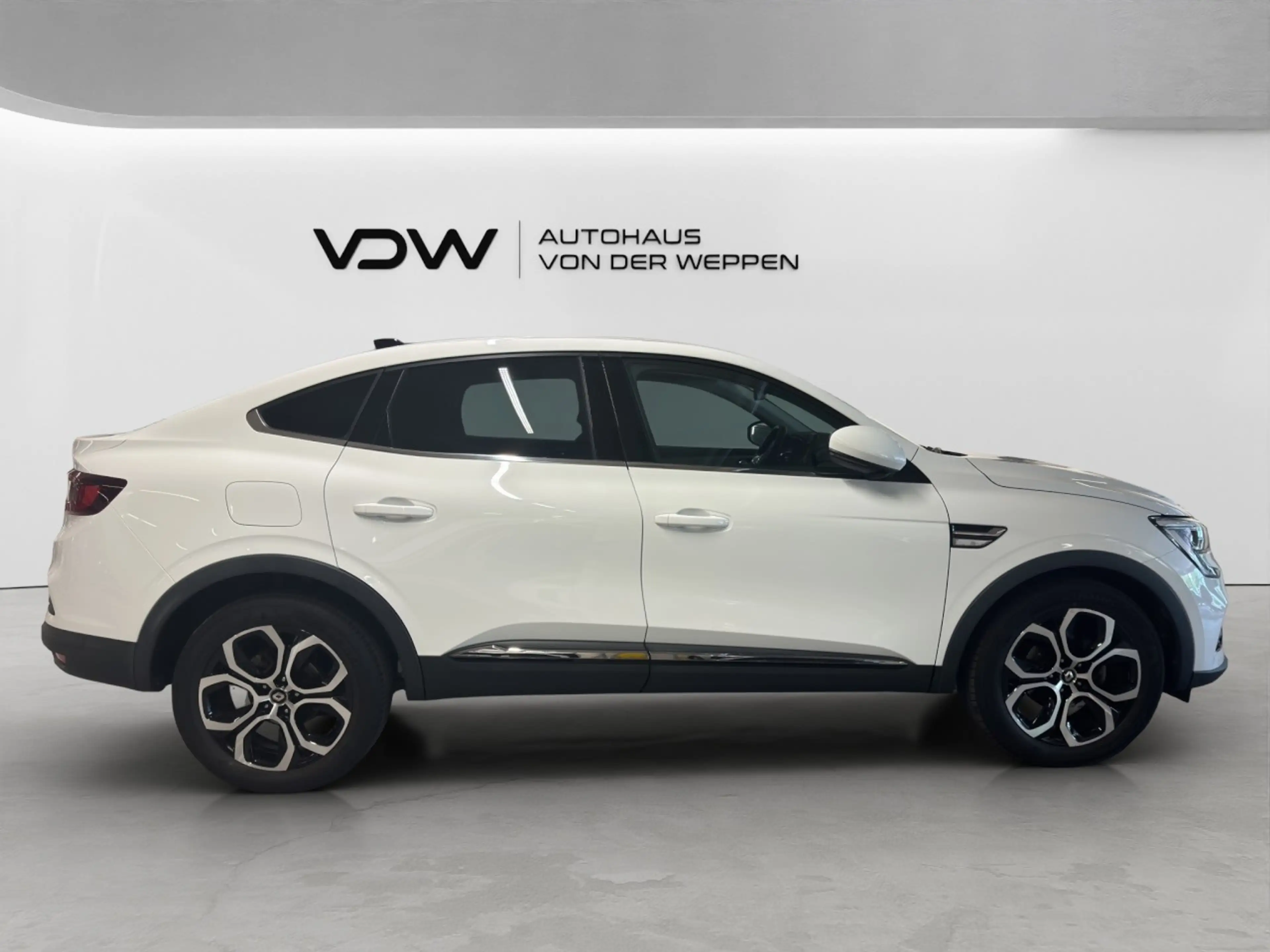 Renault Arkana Intens Klima Navi Rückfahrkamera Sitzheizung — photo 9