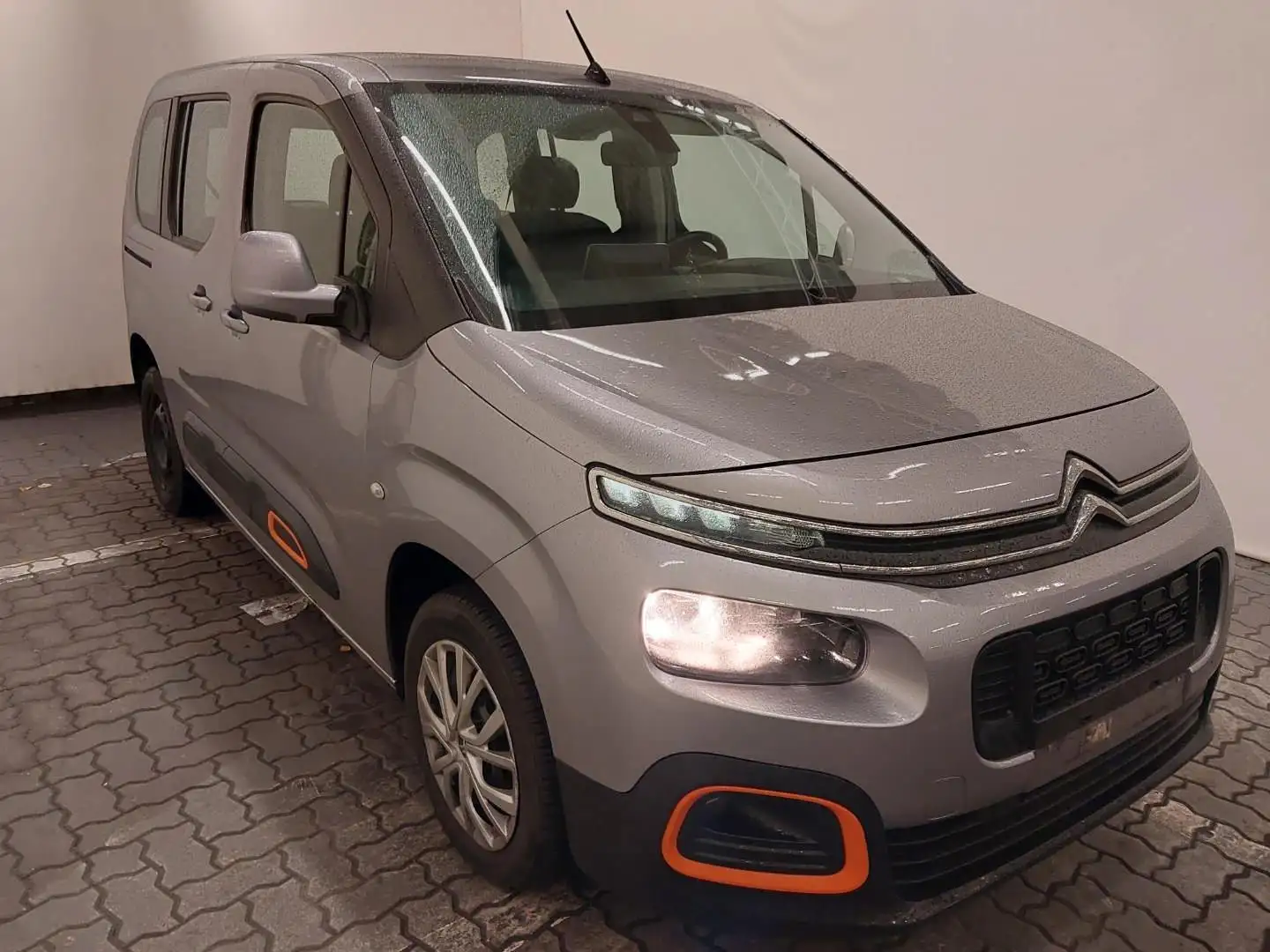 Citroen Berlingo Feel M 1,5 Blue HDi + Navi+DAB+Tempom. Gris - 2