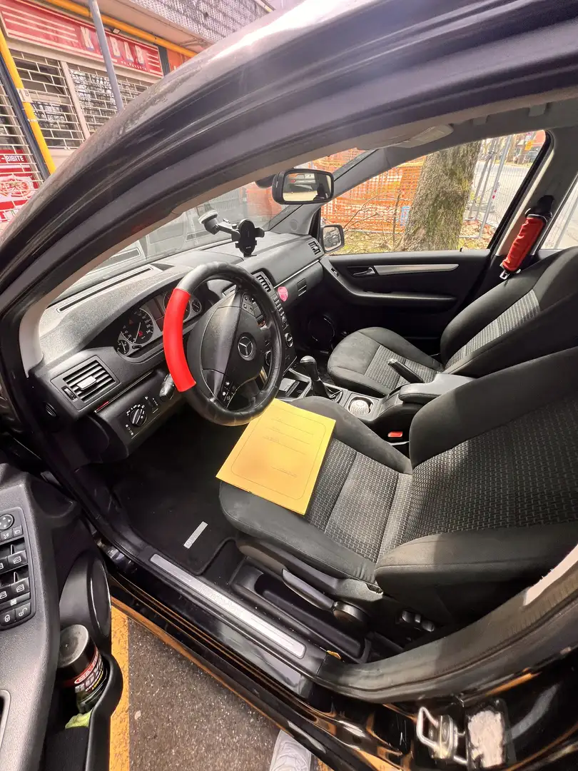 Mercedes-Benz 180 - 1