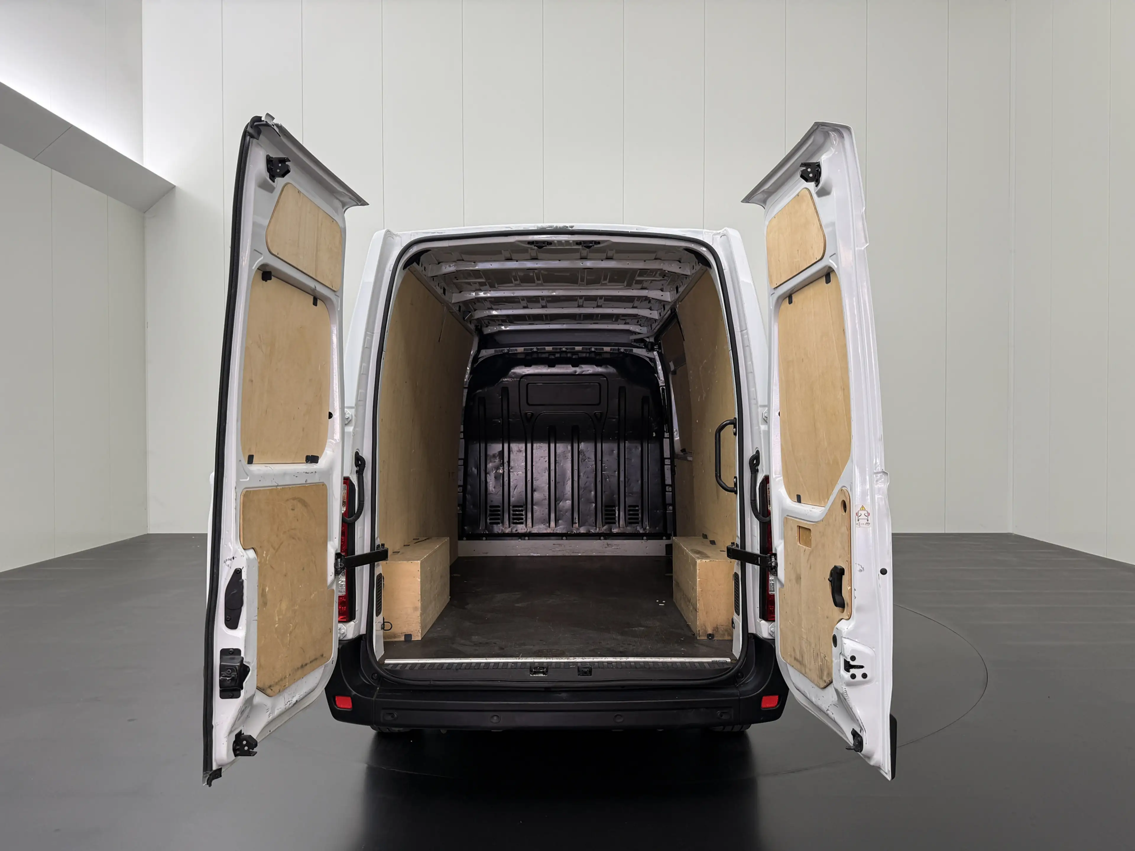 Renault Master 2.3DCi 135PK L2H2 | Multimedia | Airco | Cruise | — photo 4