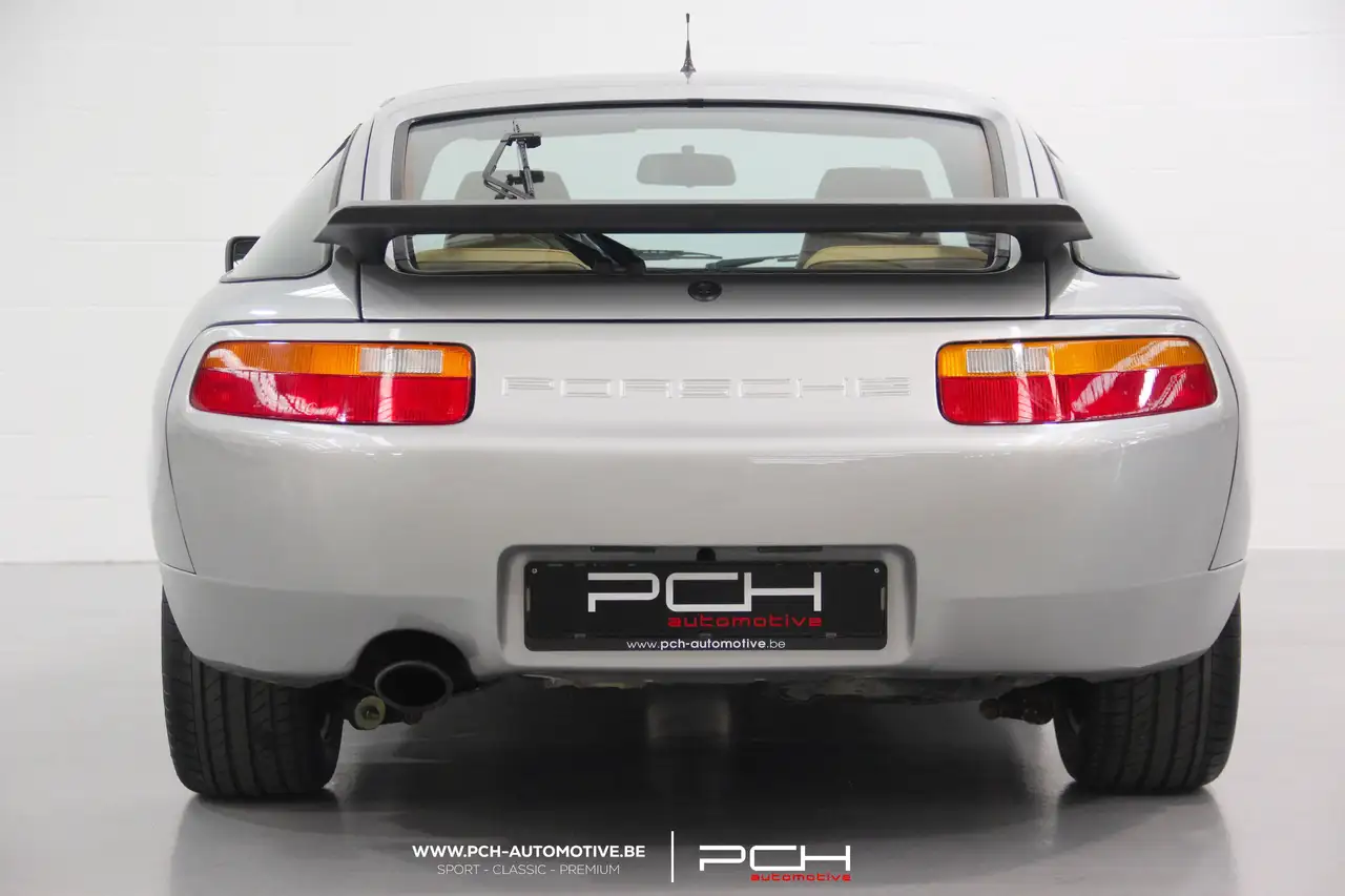 Porsche 928 S4 5.0 V8 320cv Aut. - Restaurée ! -, foto 5