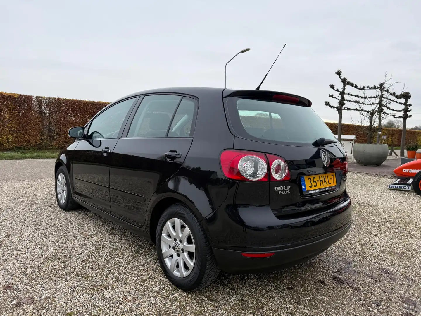 Volkswagen Golf Plus 2.0 TDI Comfortline Automaat | 140PK | LM | Trekha Zwart - 2