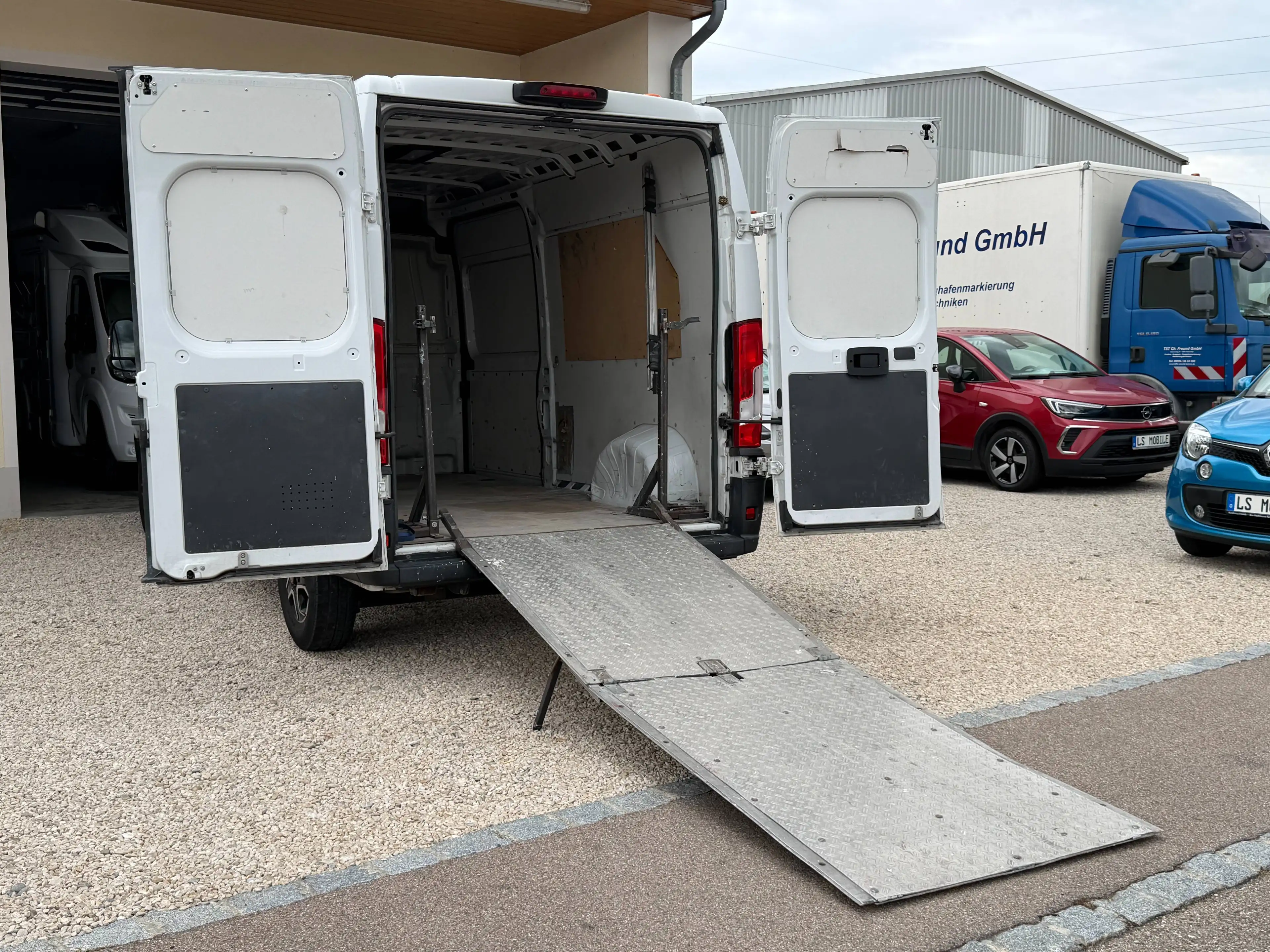 Fiat Ducato 35 160PS L4H2 AHK* RFK* Navi* 9G-Automatik — photo 7