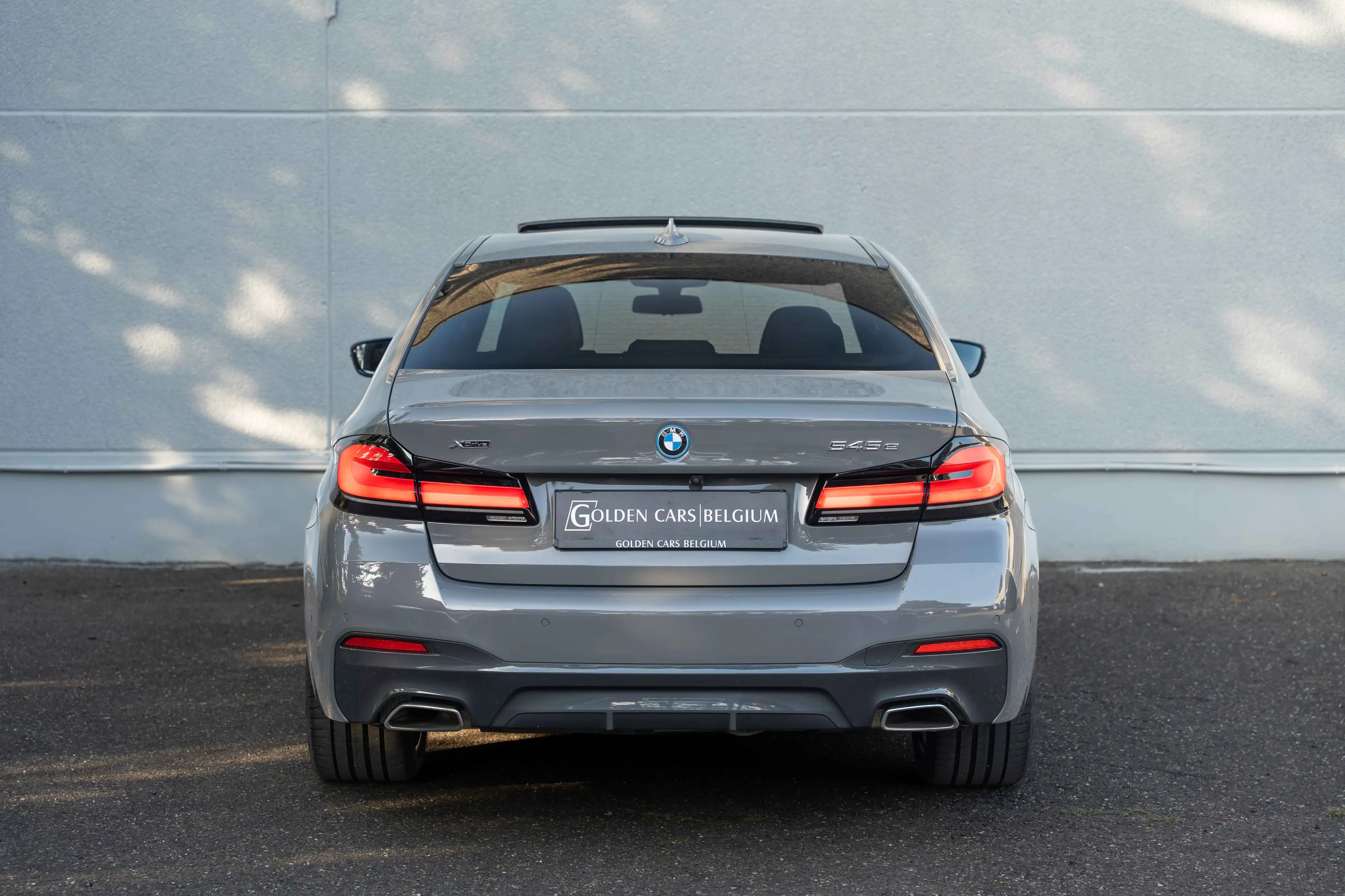 BMW 545 e xDrive M-SPORT/LASER/OPENDAK/HUD/H&K/19"/360°/MEMORY/ACC — photo 7