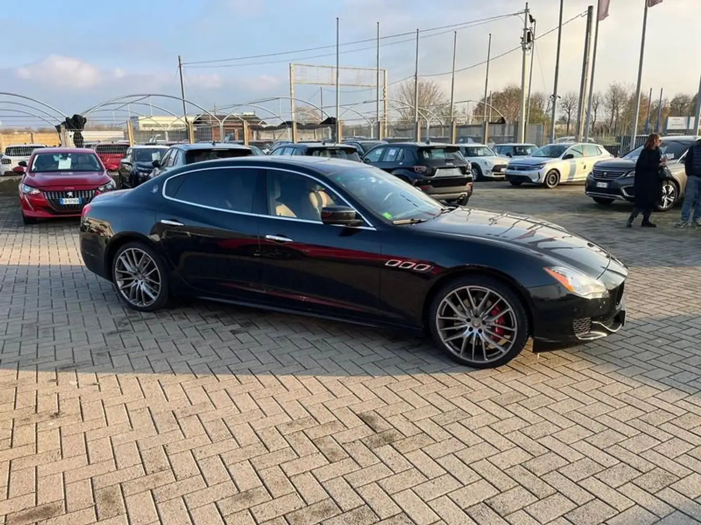 Maserati Quattroporte S Q4 - Motore Nuovo Siyah - 2