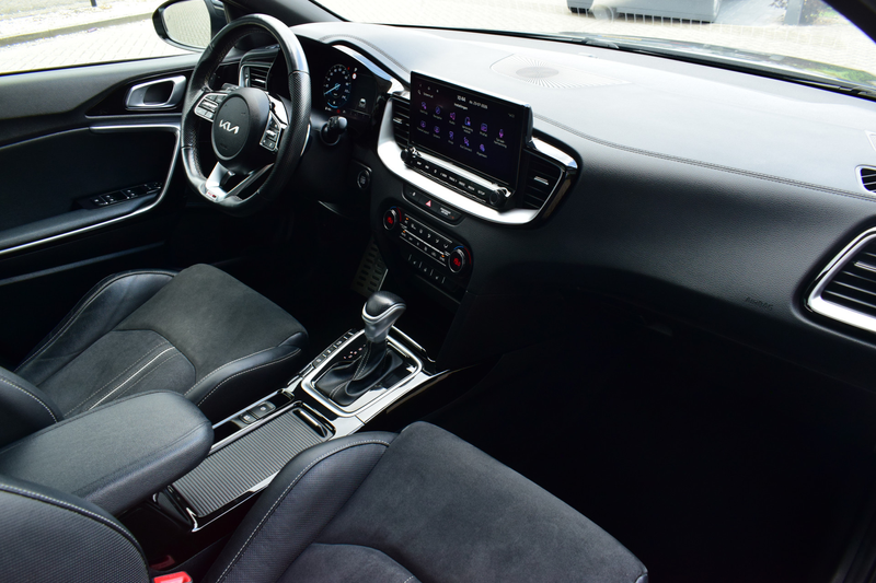 Kia Ceed SW / cee'd SW Sportswagon 1.5 T-GDi GT-PlusLine | Automaat | Tre — photo 16