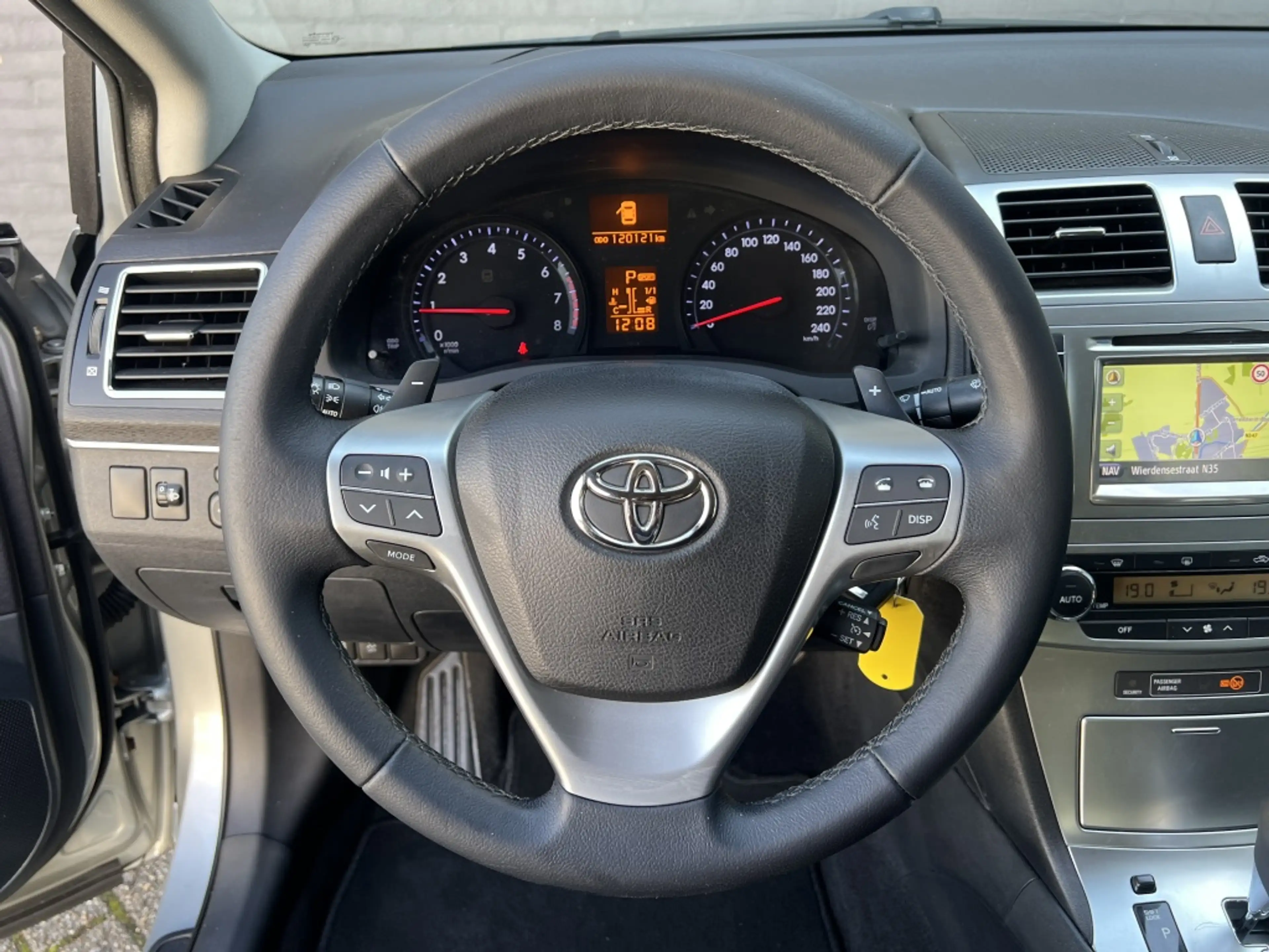 Toyota Avensis 1.8 VVTi Business Automaat 4-deurs | NL auto | Cli — photo 15