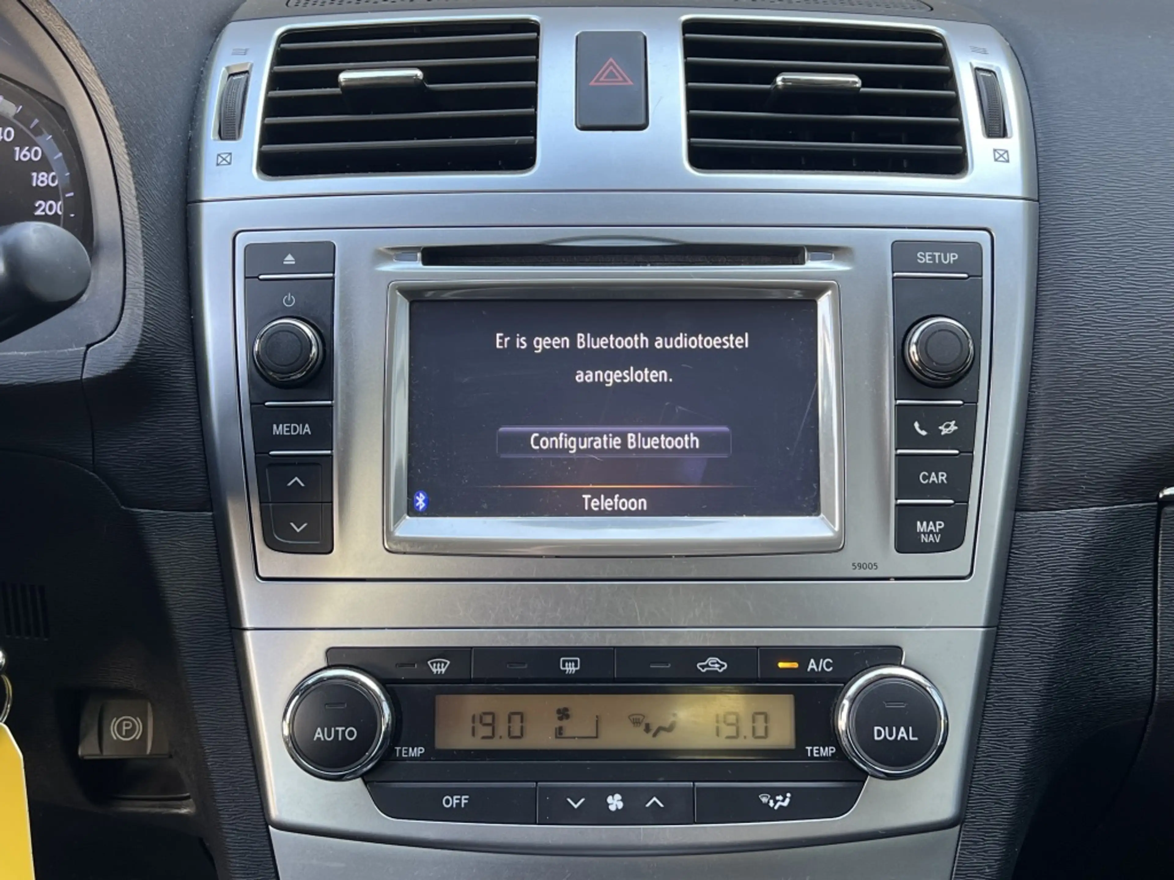 Toyota Avensis 1.8 VVTi Business Automaat 4-deurs | NL auto | Cli — photo 25
