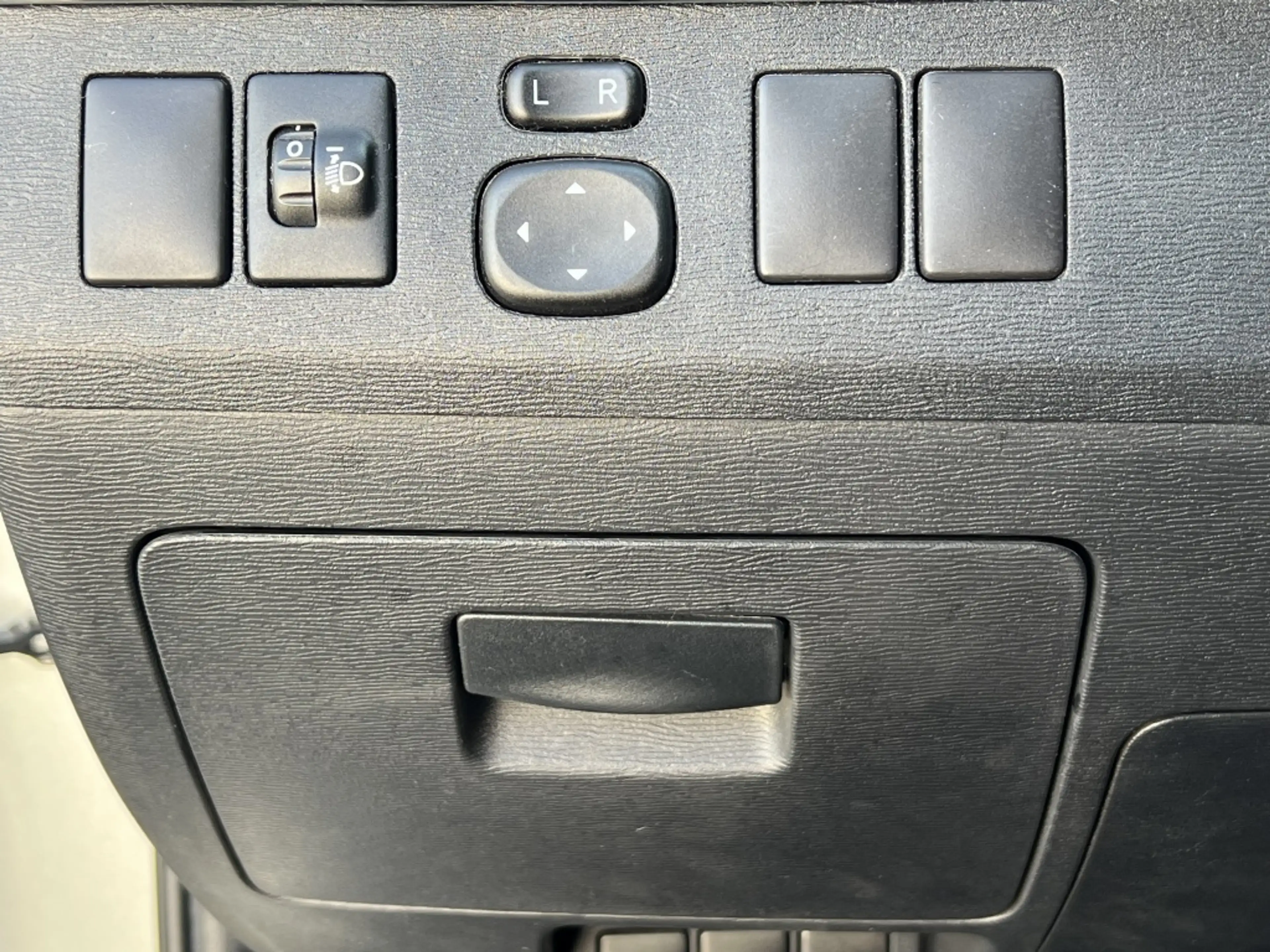 Toyota Avensis 1.8 VVTi Business Automaat 4-deurs | NL auto | Cli — photo 13