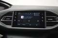 Peugeot 308 SW 1.2 PureTech Active [ Navi Trekhaak Climate ] Wit - thumbnail 19